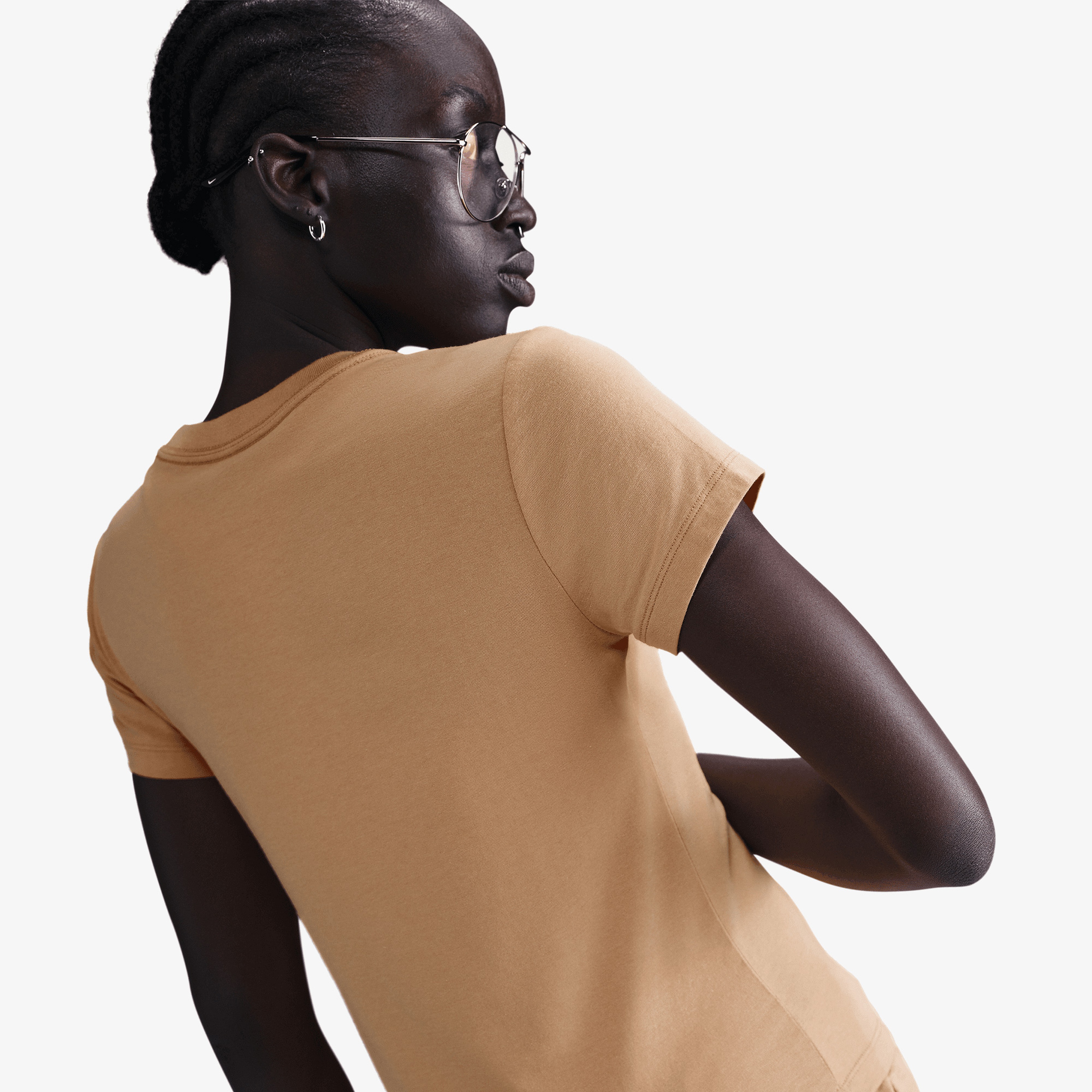 Nike Sportswear Chill Knit Kadın Turuncu T-Shirt