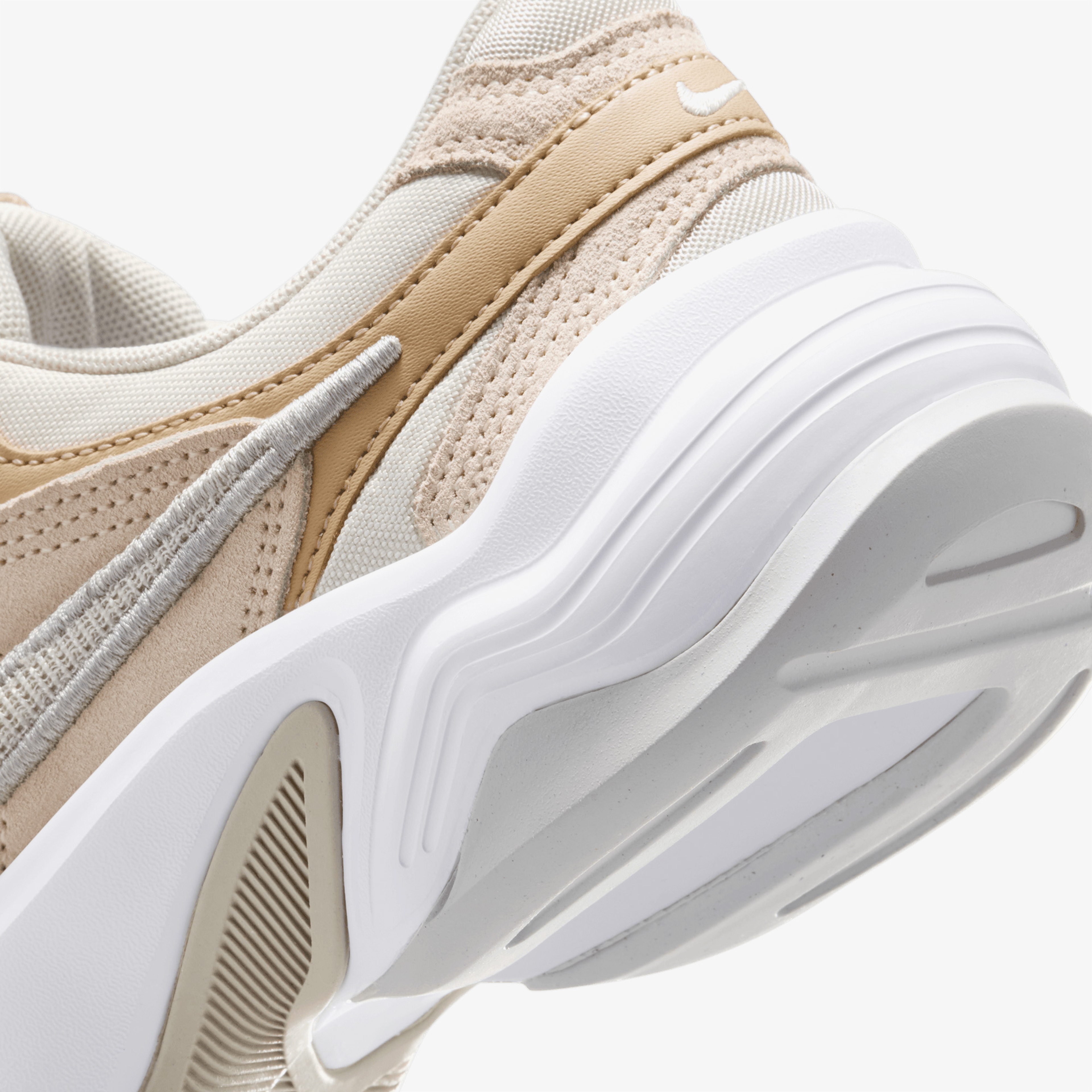 Nike AL8 Kadın Bej Sneaker