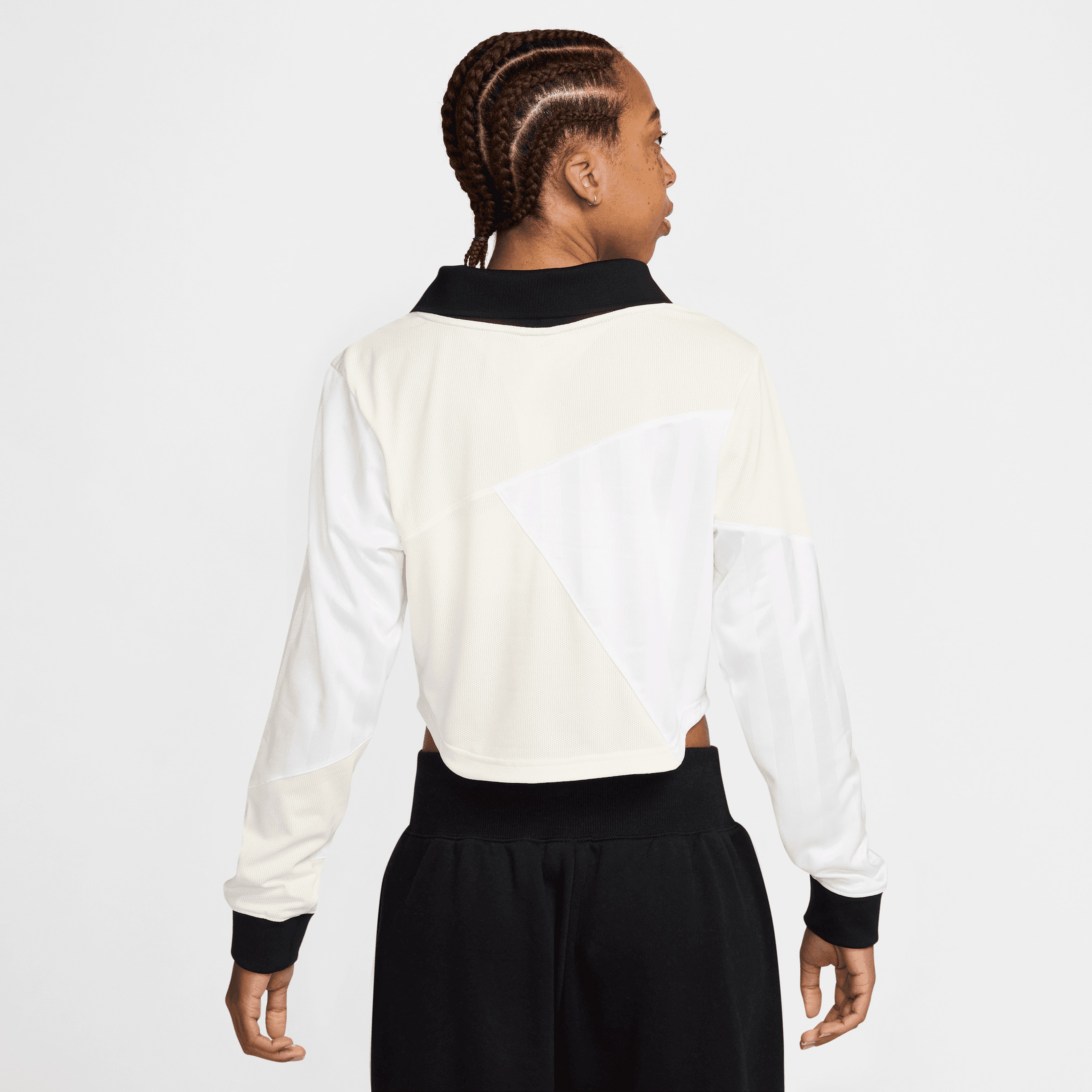 Nike Sportswear Cropped Kadın Beyaz Üst