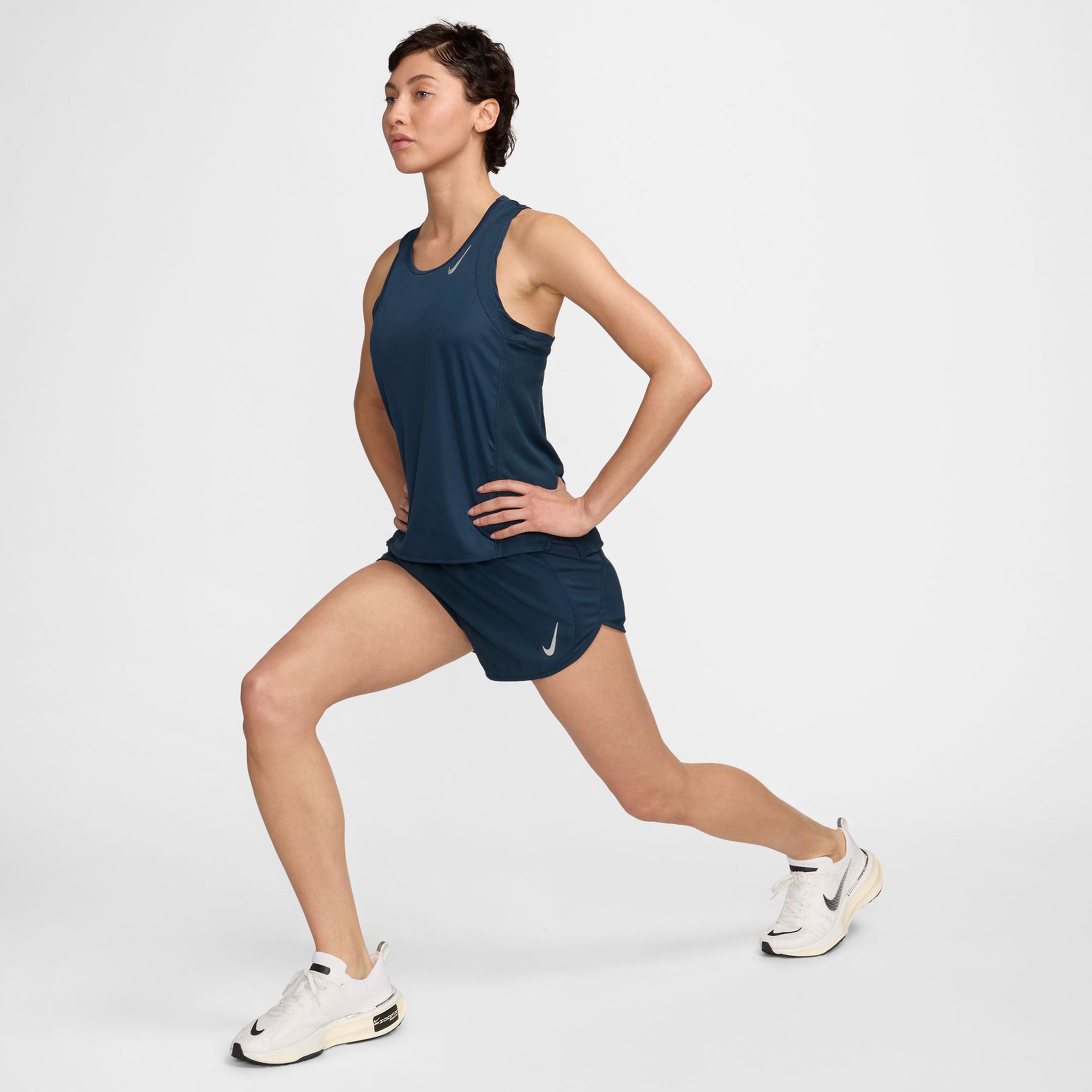 Nike Kadın Lacivert Atlet