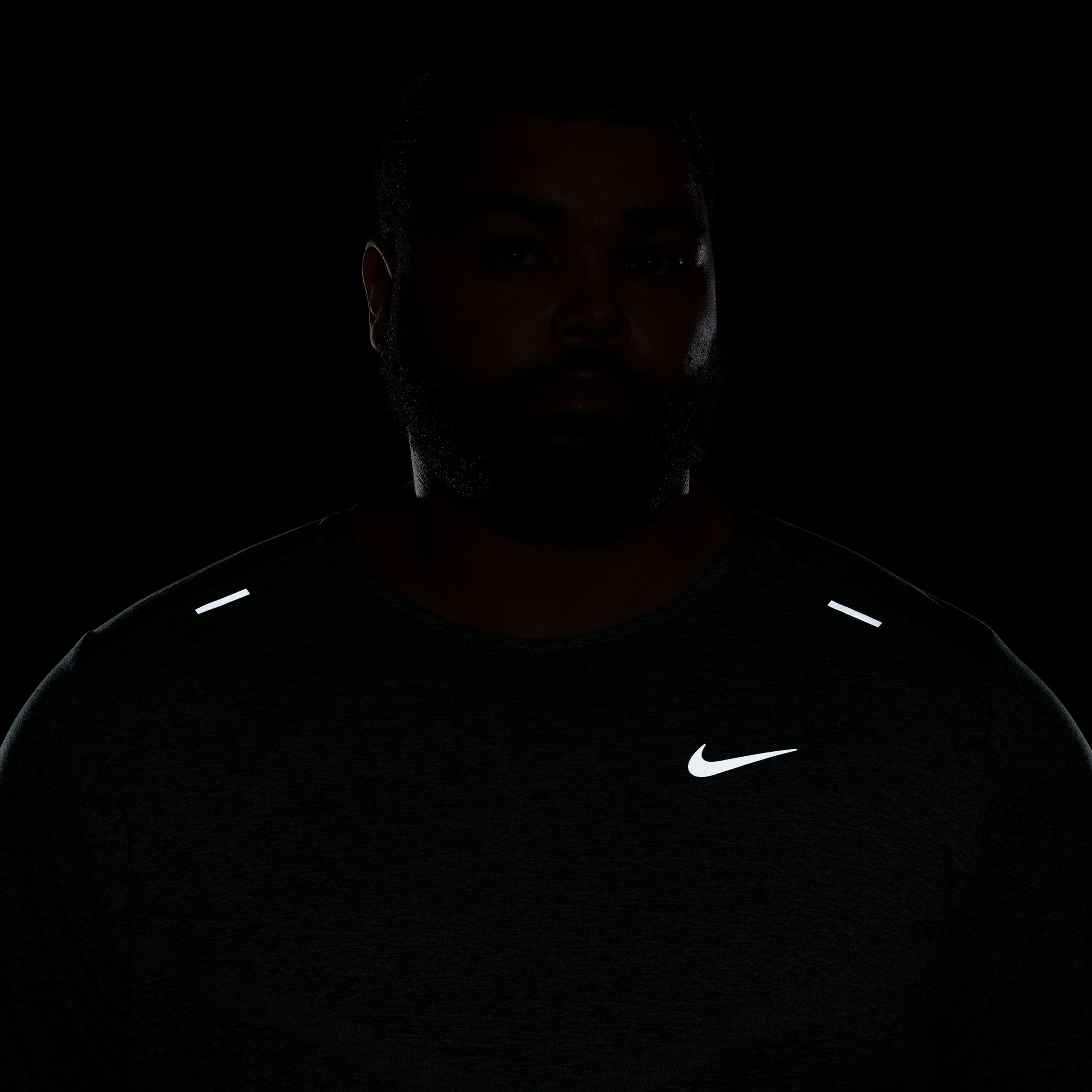 Nike Erkek Yeşil T-Shirt