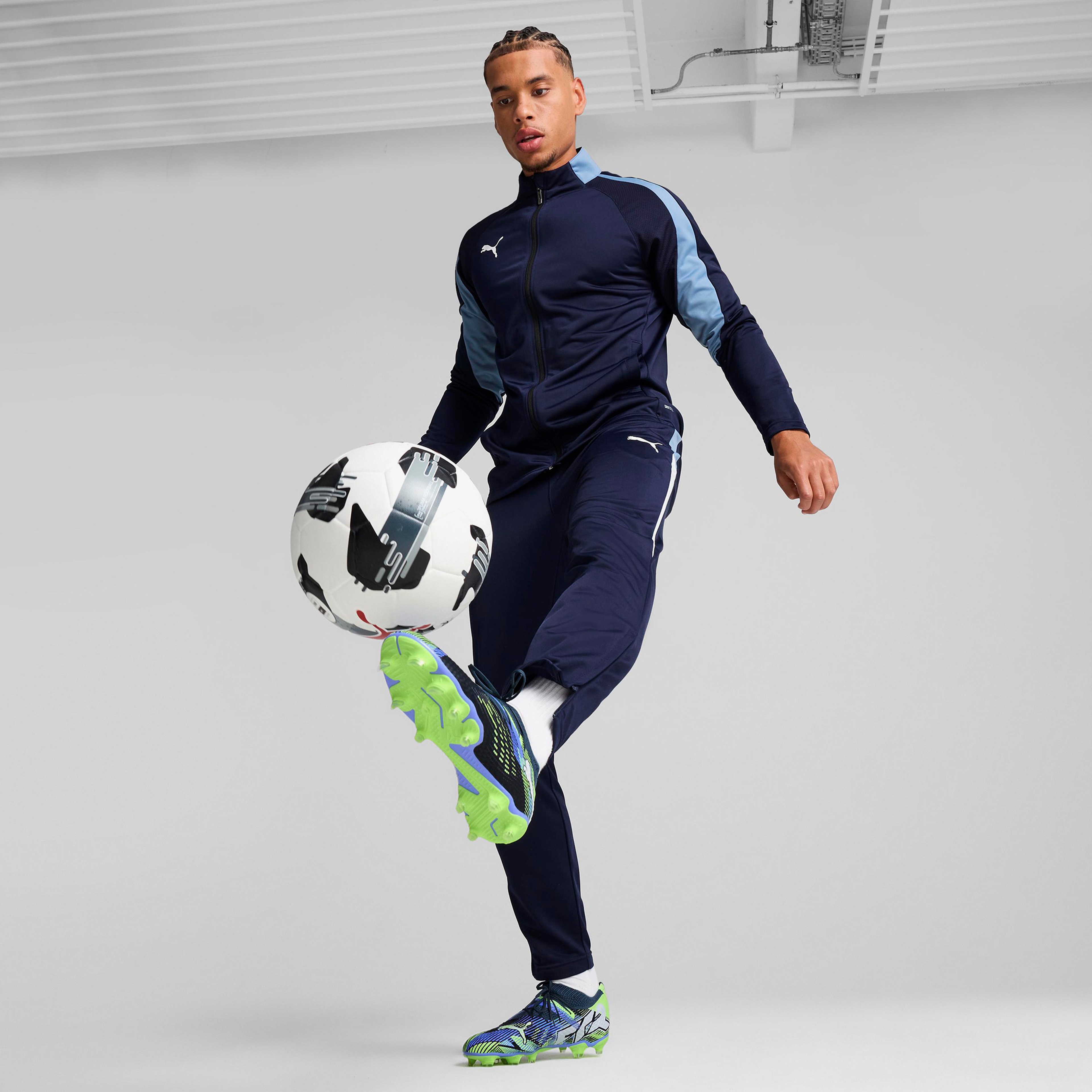 Puma Future 7 Pro Plus Erkek Lacivert Çim Saha Kramponu
