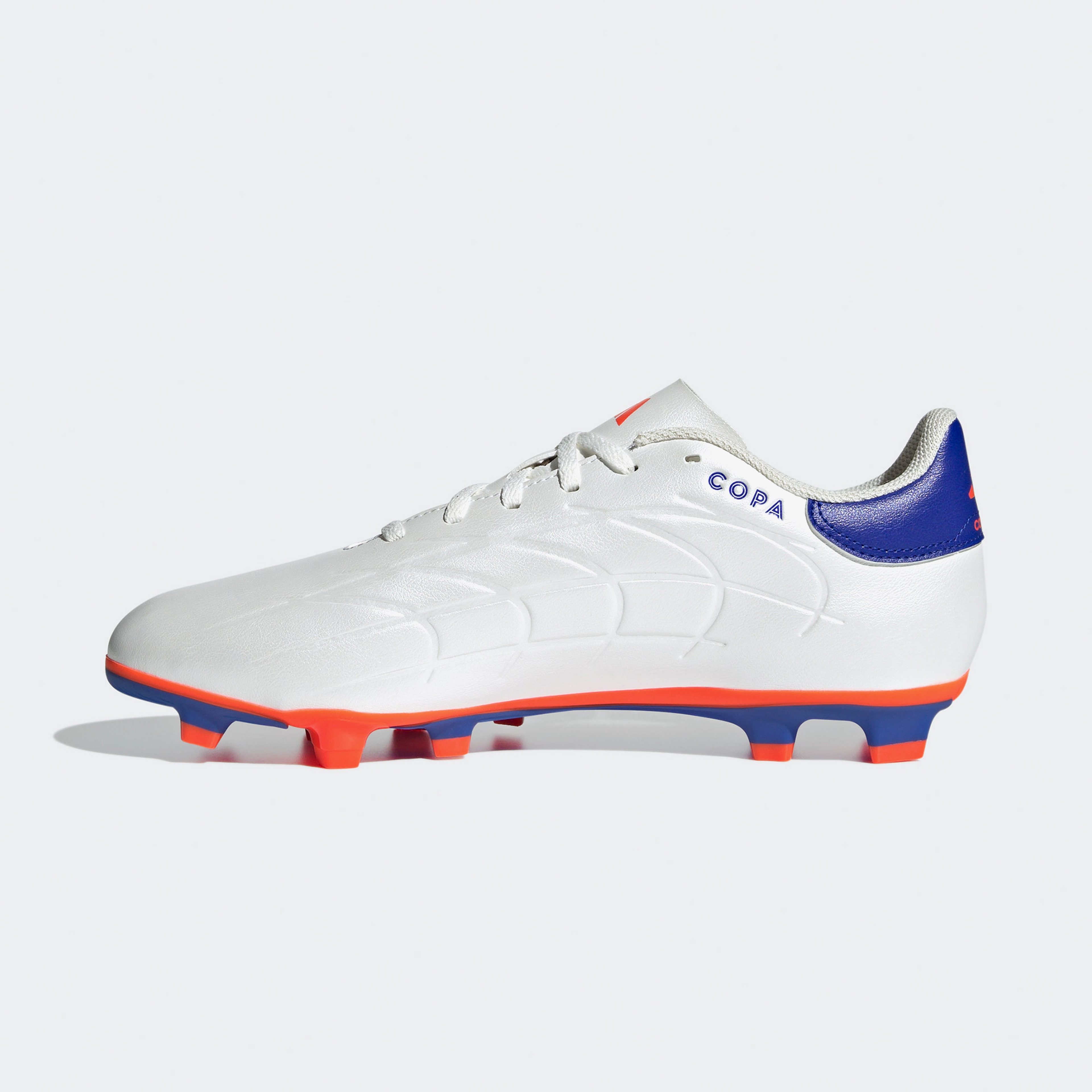 Adidas Erkek Beyaz Halı Saha Kramponu