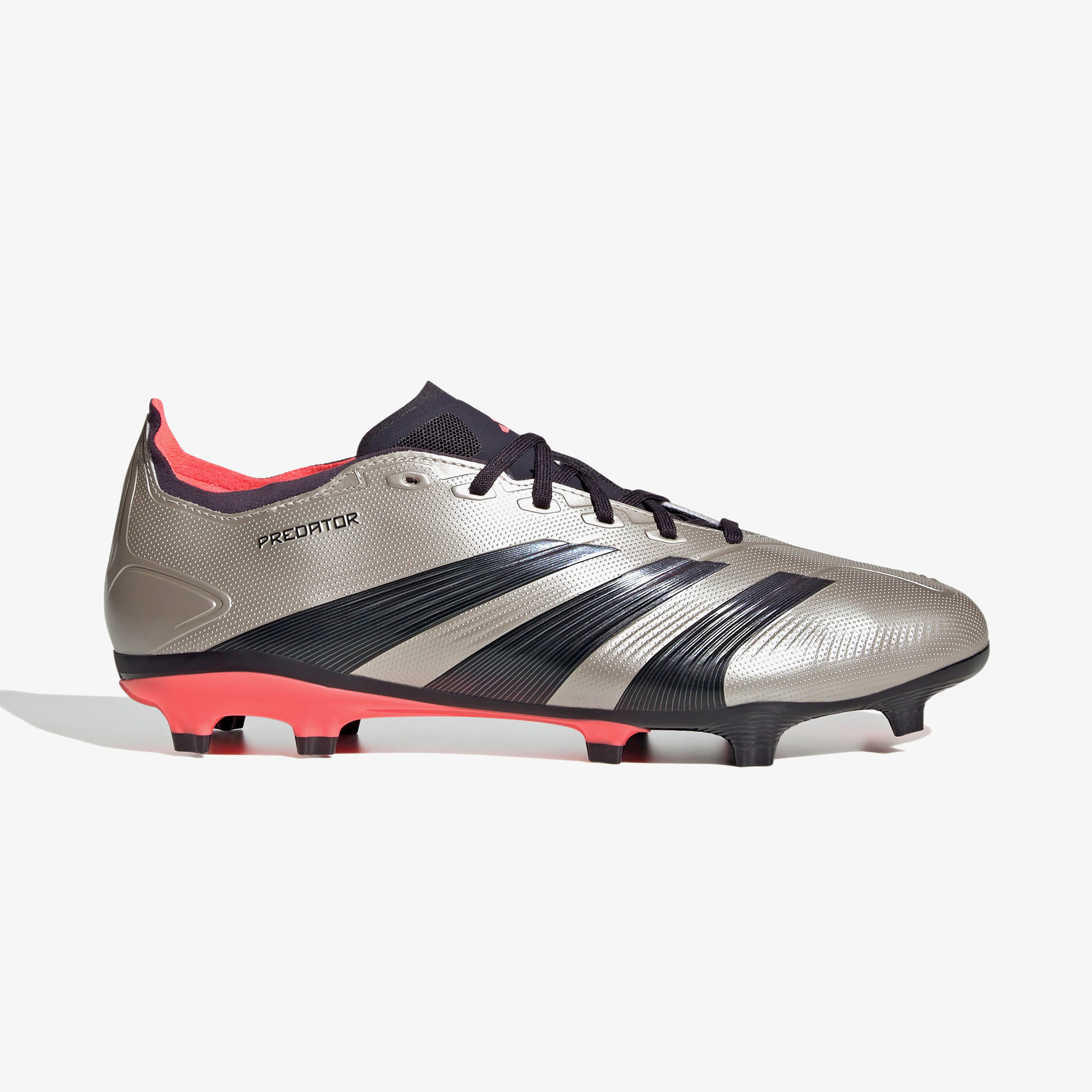 adidas Predator FG Erkek Gri Çim Saha Kramponu