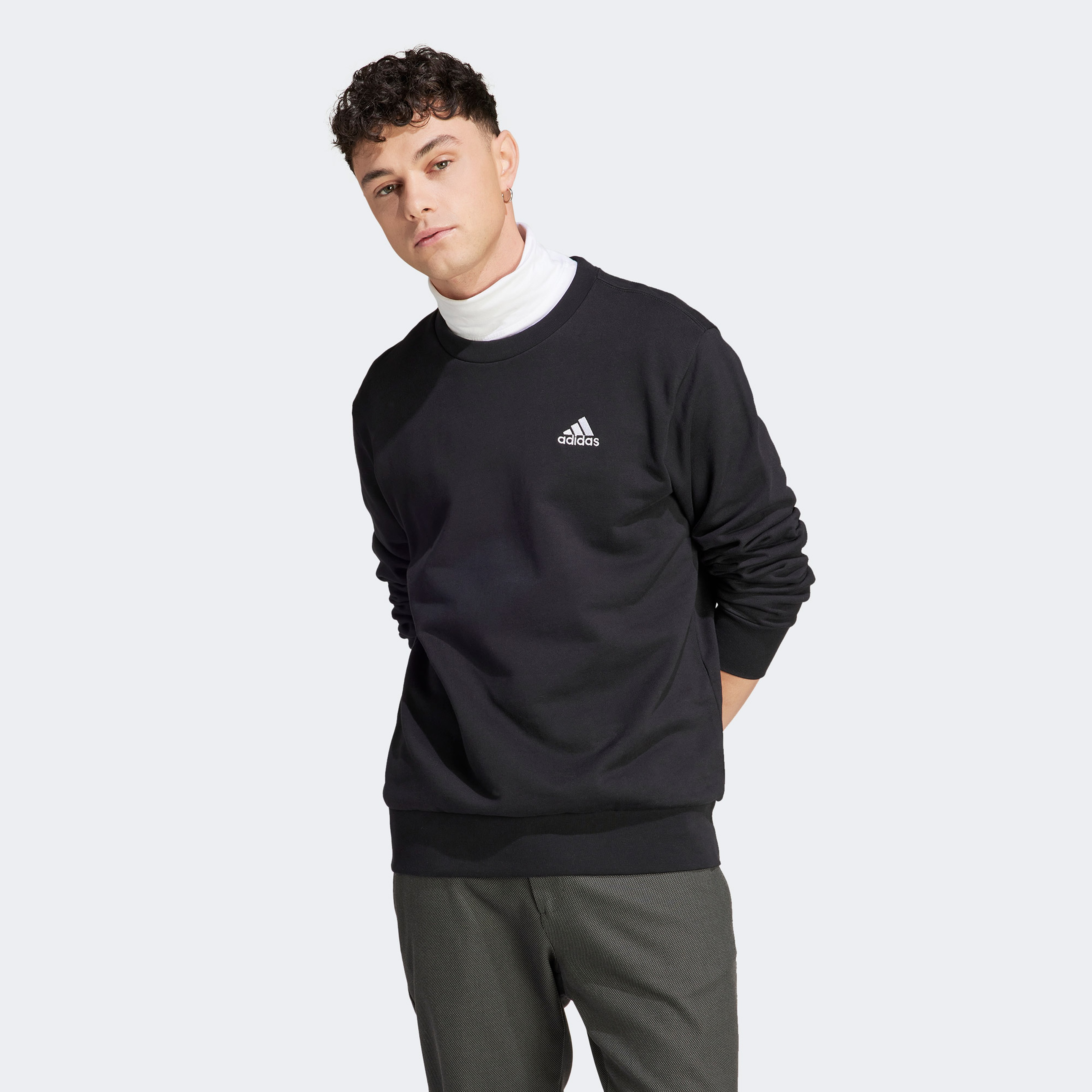Adidas Erkek Siyah Sweatshirt