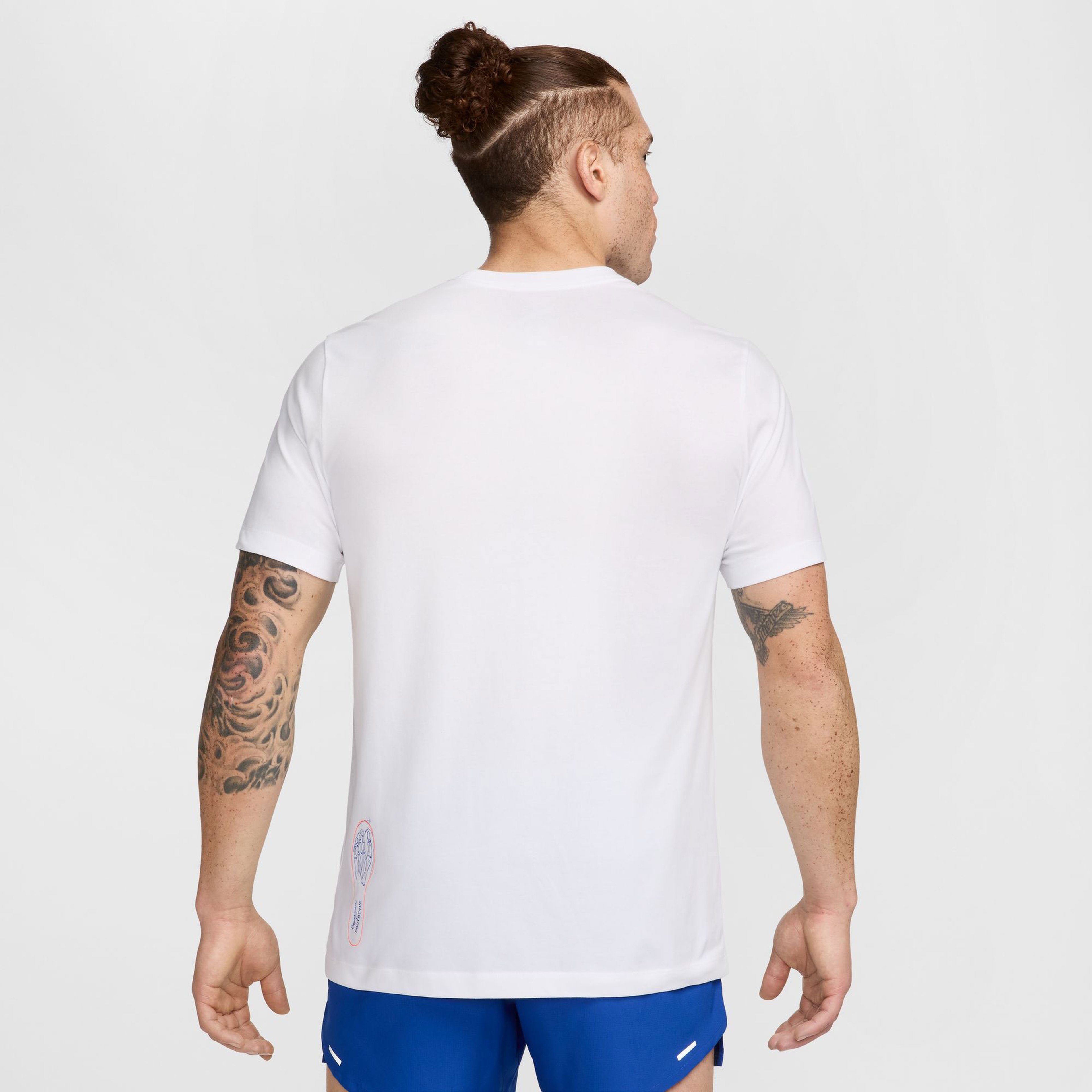 Nike Erkek Beyaz T-Shirt