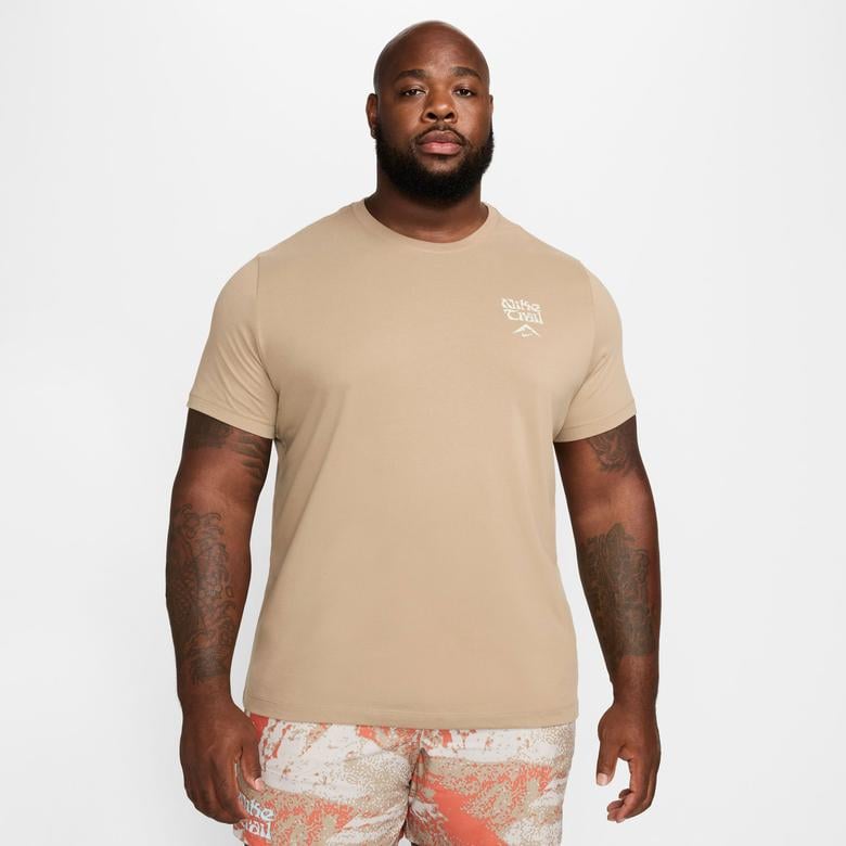 Nike Erkek Kahverengi T-Shirt