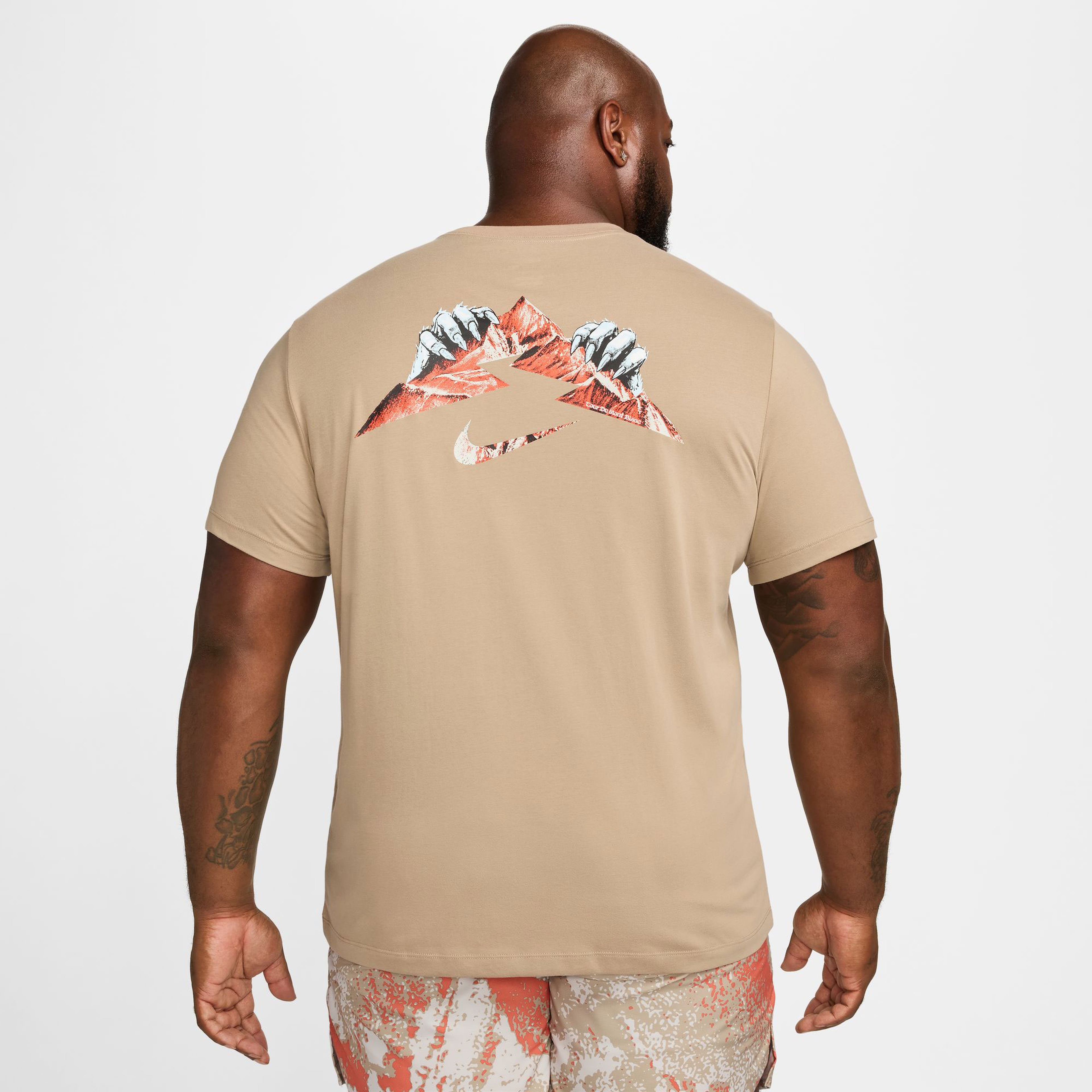 Nike Erkek Kahverengi T-Shirt