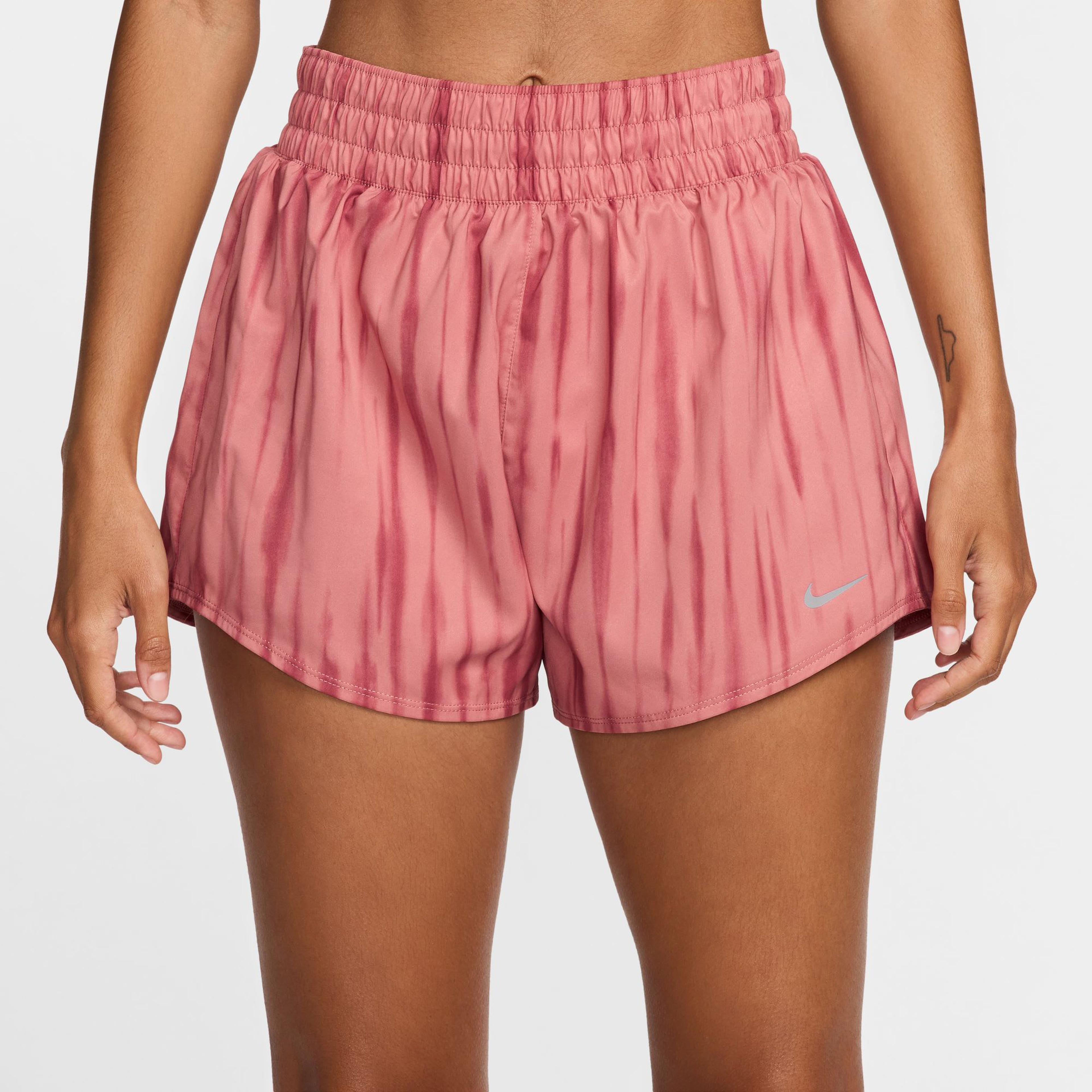 Nike Kadın Pembe Şort