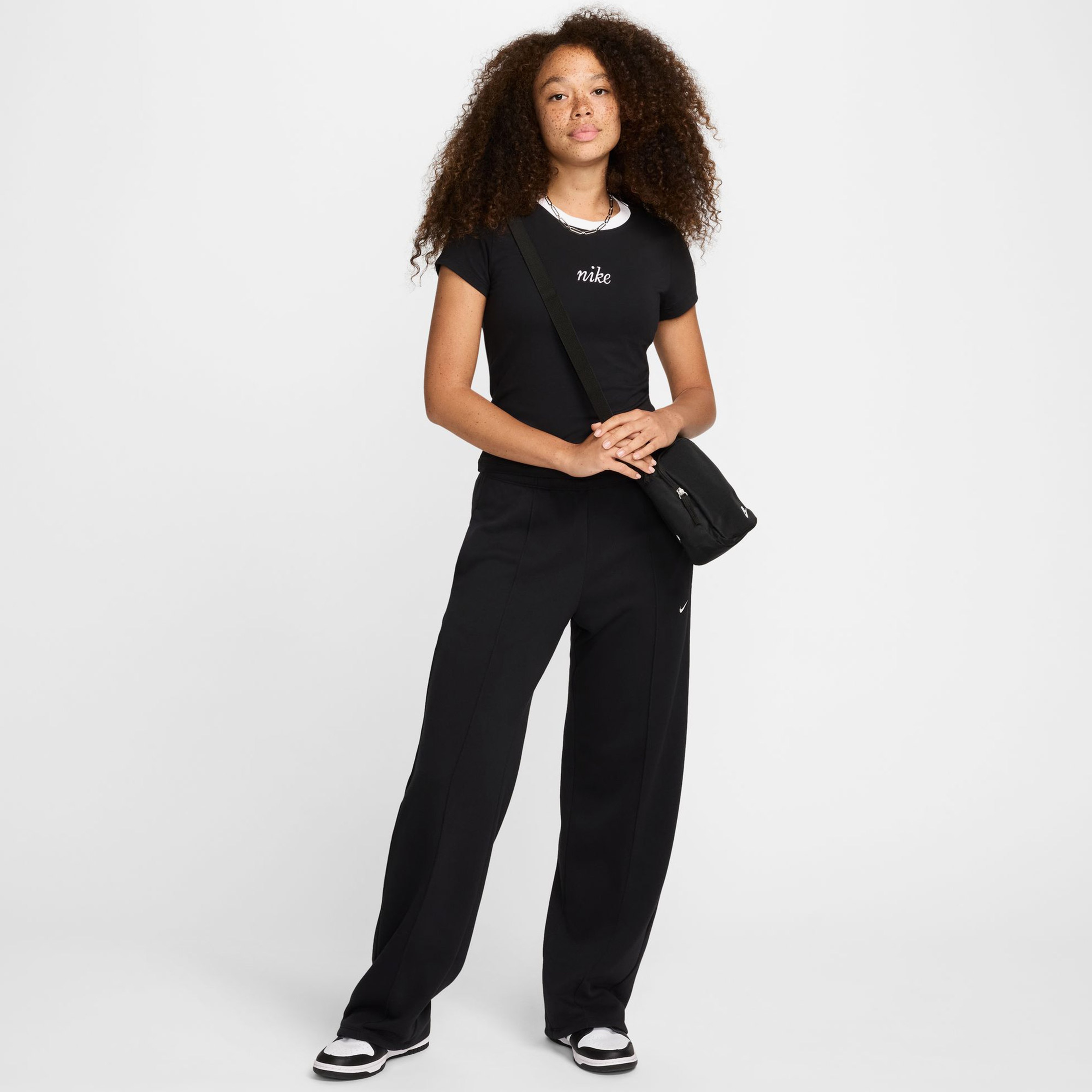 Nike Kadın Siyah T-Shirt