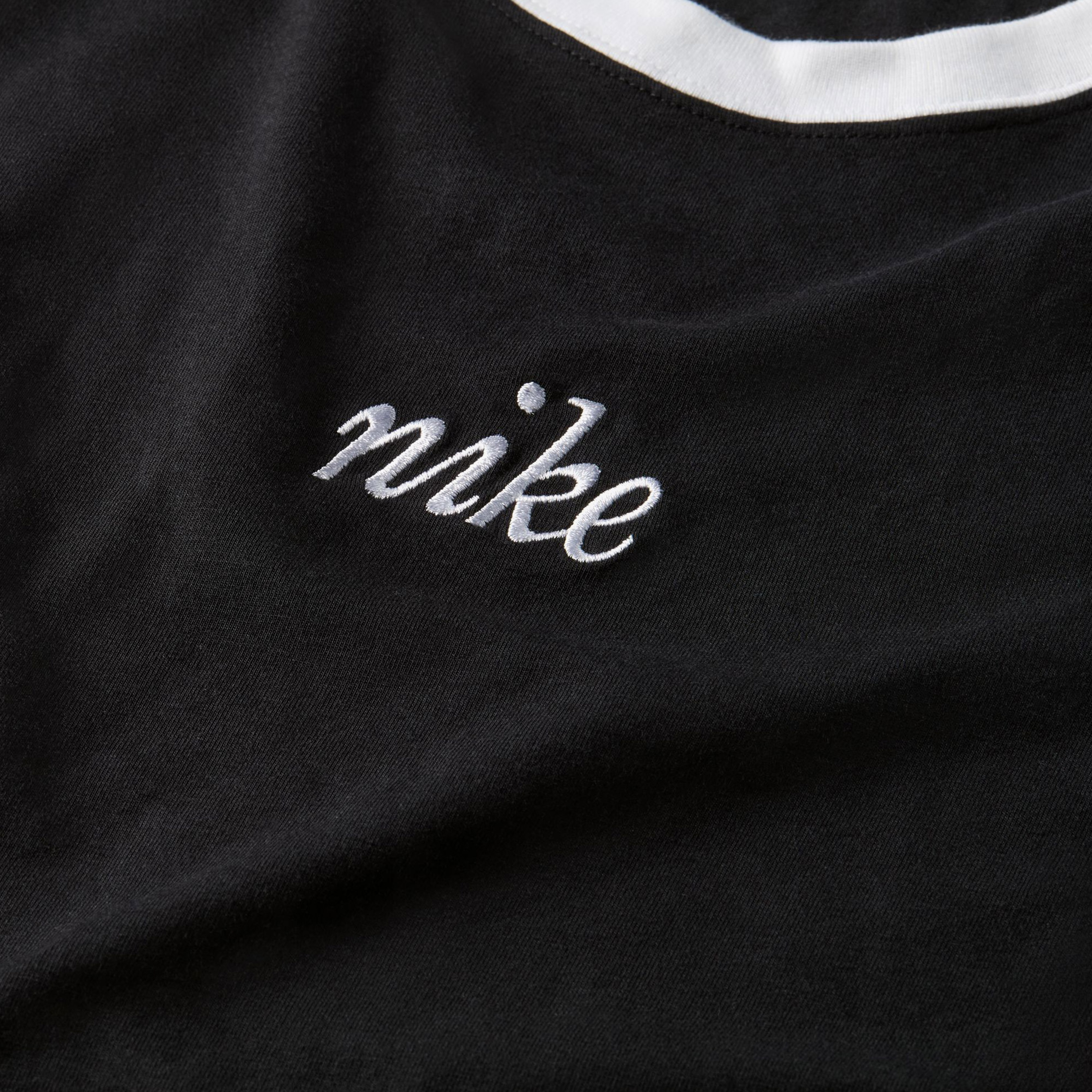 Nike Kadın Siyah T-Shirt