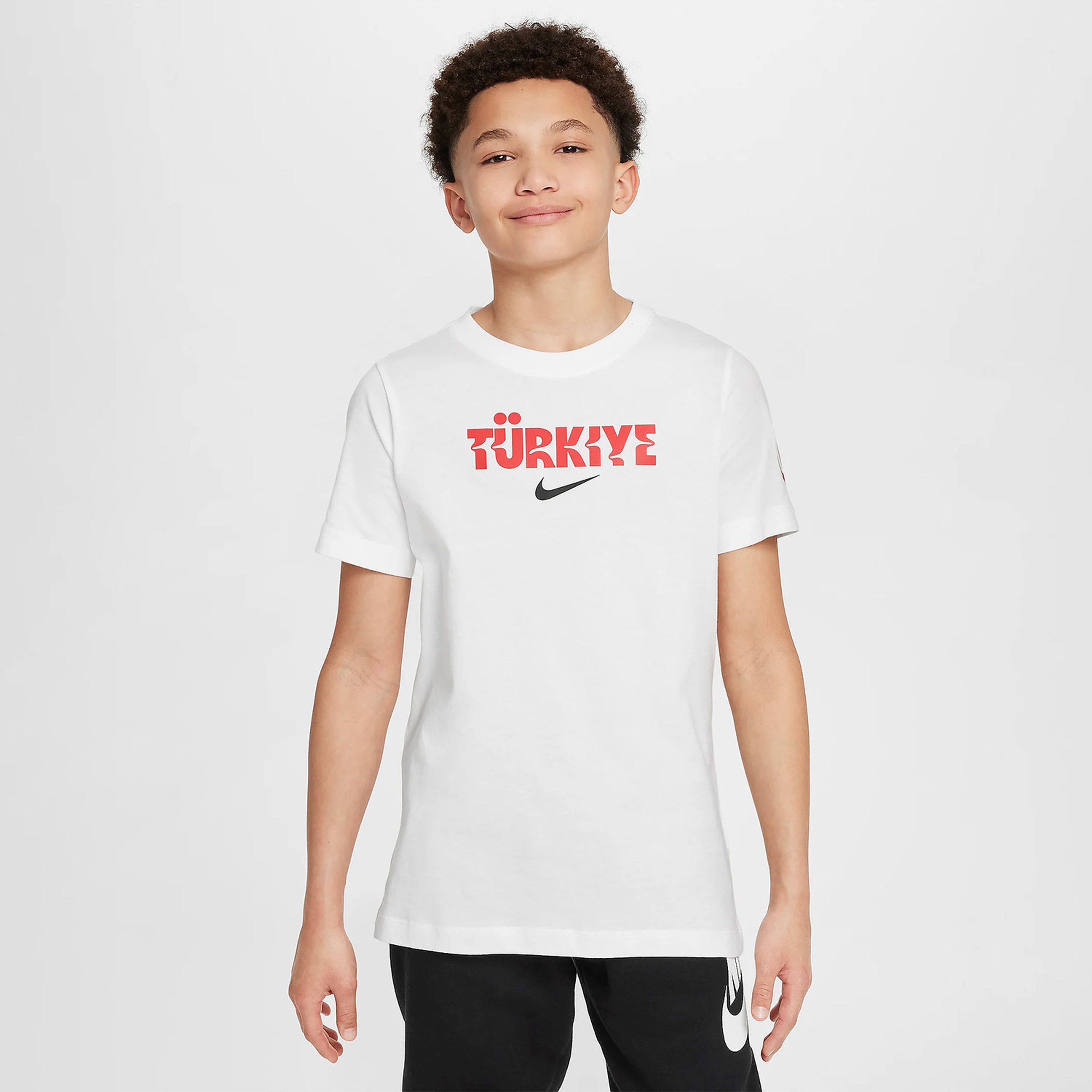 Nike Kadın Beyaz T-Shirt