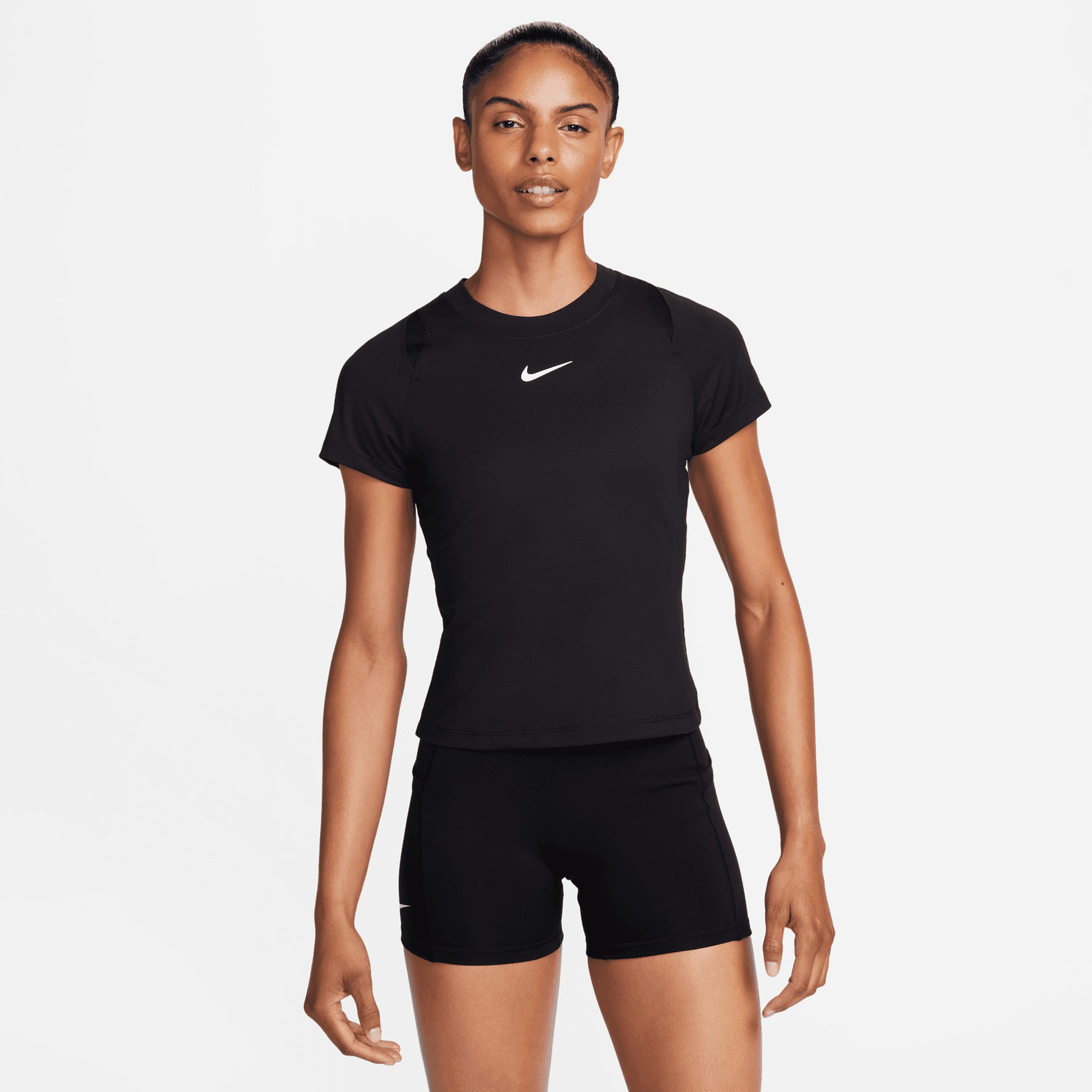 Nike Kadın Siyah T-Shirt