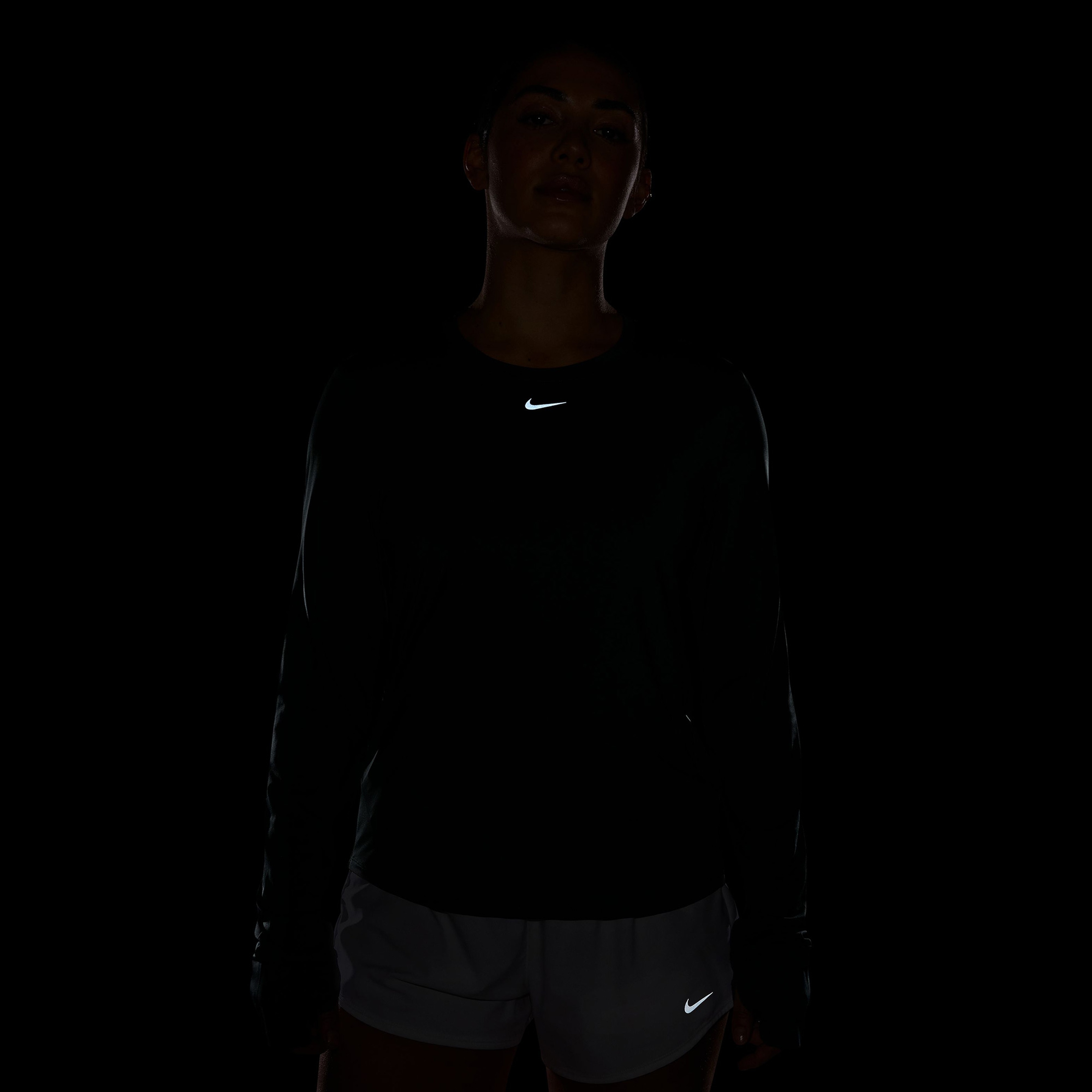 Nike One Classic Dri-Fit Kadın Yeşil Uzun Kollu Üst