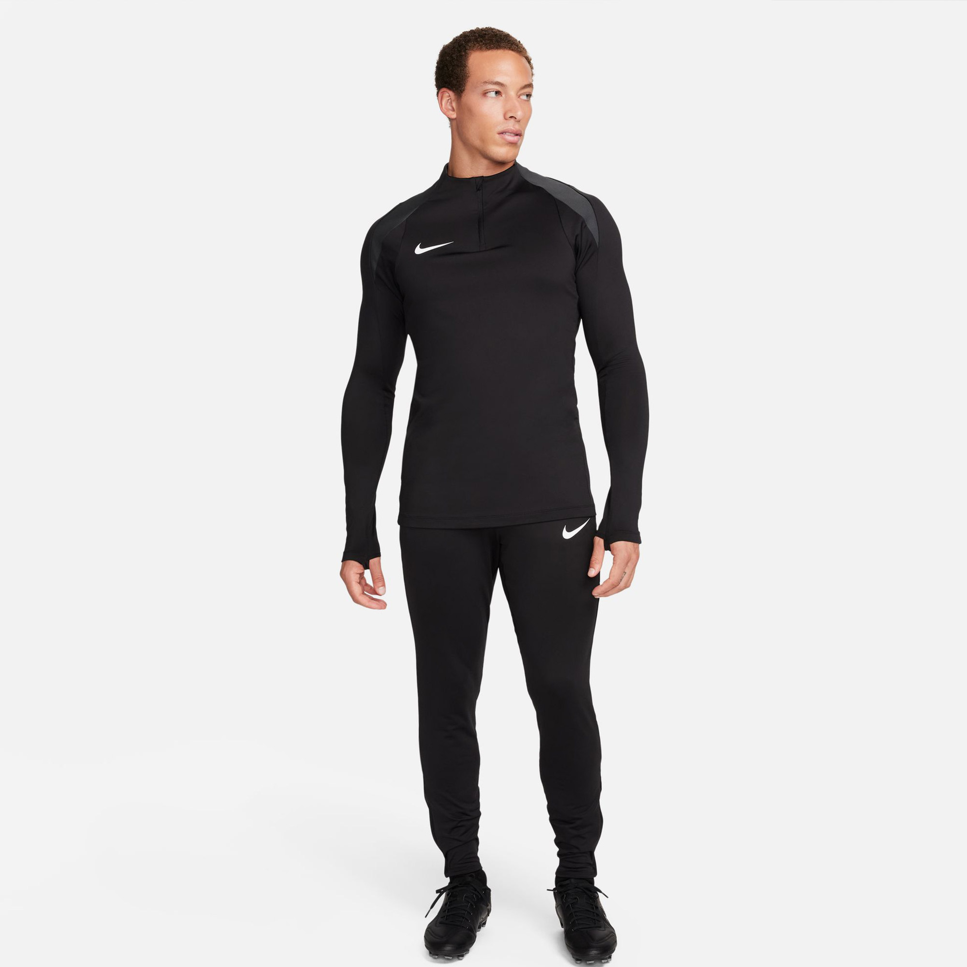 Nike Erkek Siyah Sweatshirt