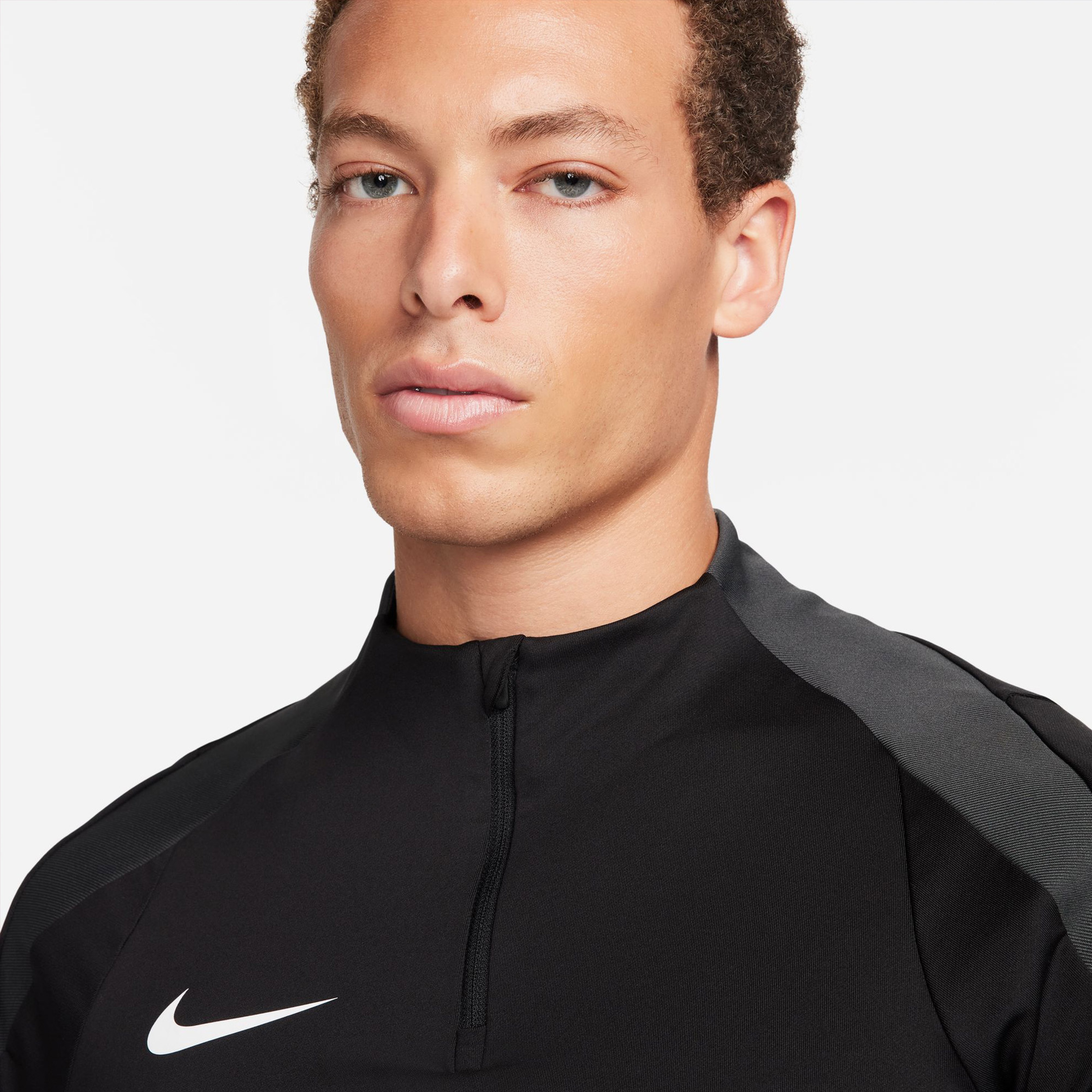 Nike Erkek Siyah Sweatshirt