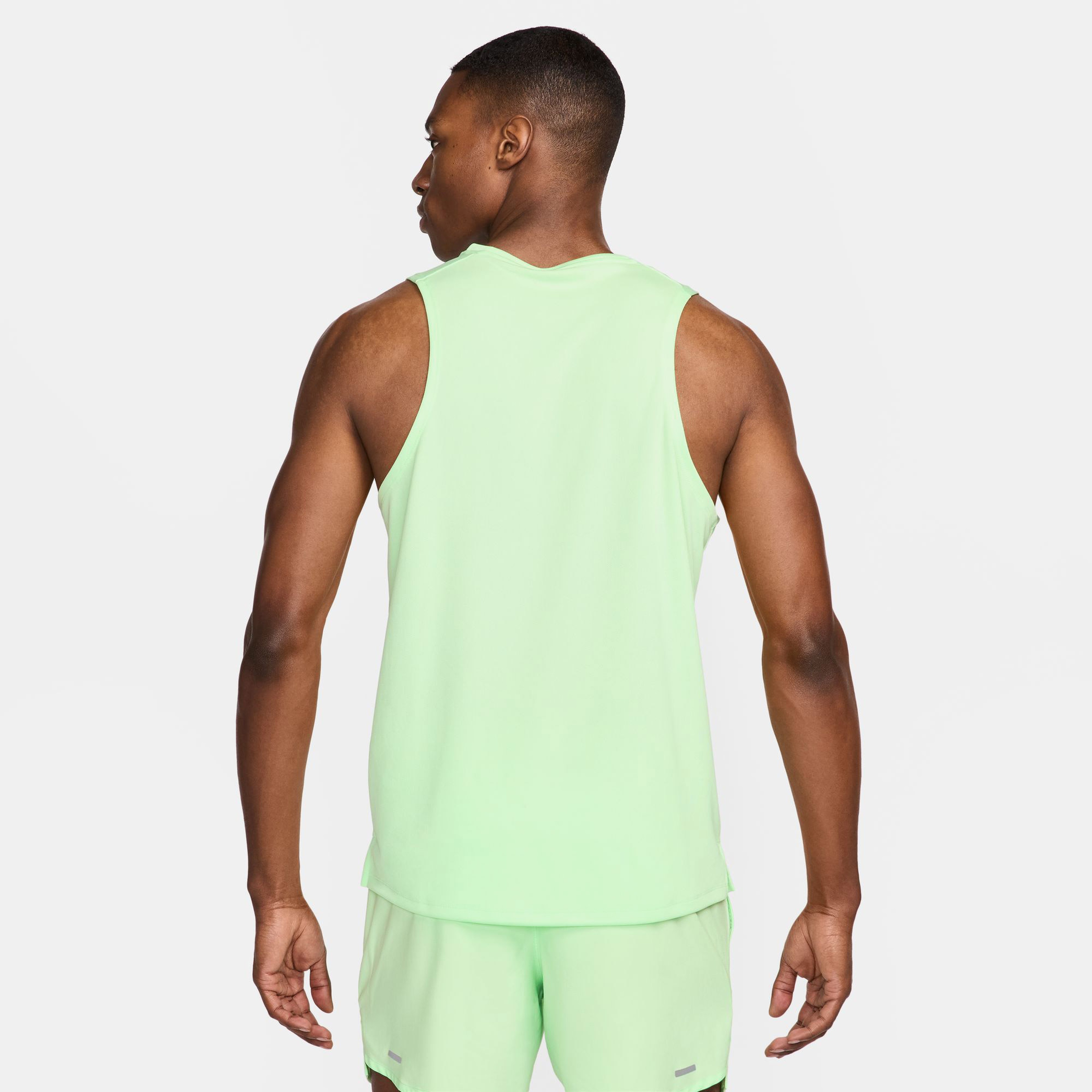 Nike Erkek Yeşil Atlet