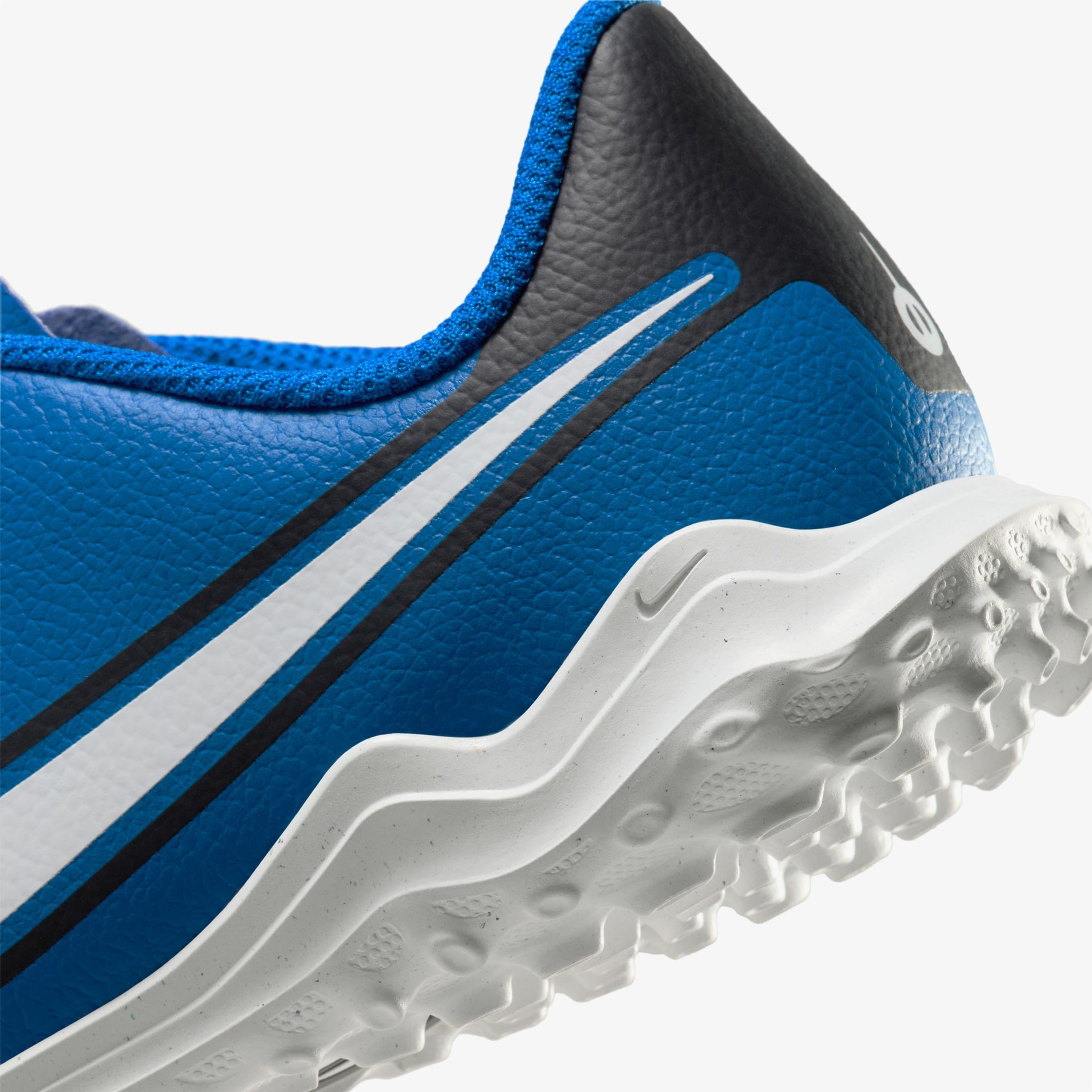 Nike Çocuk Mavi Halı Saha Kramponu