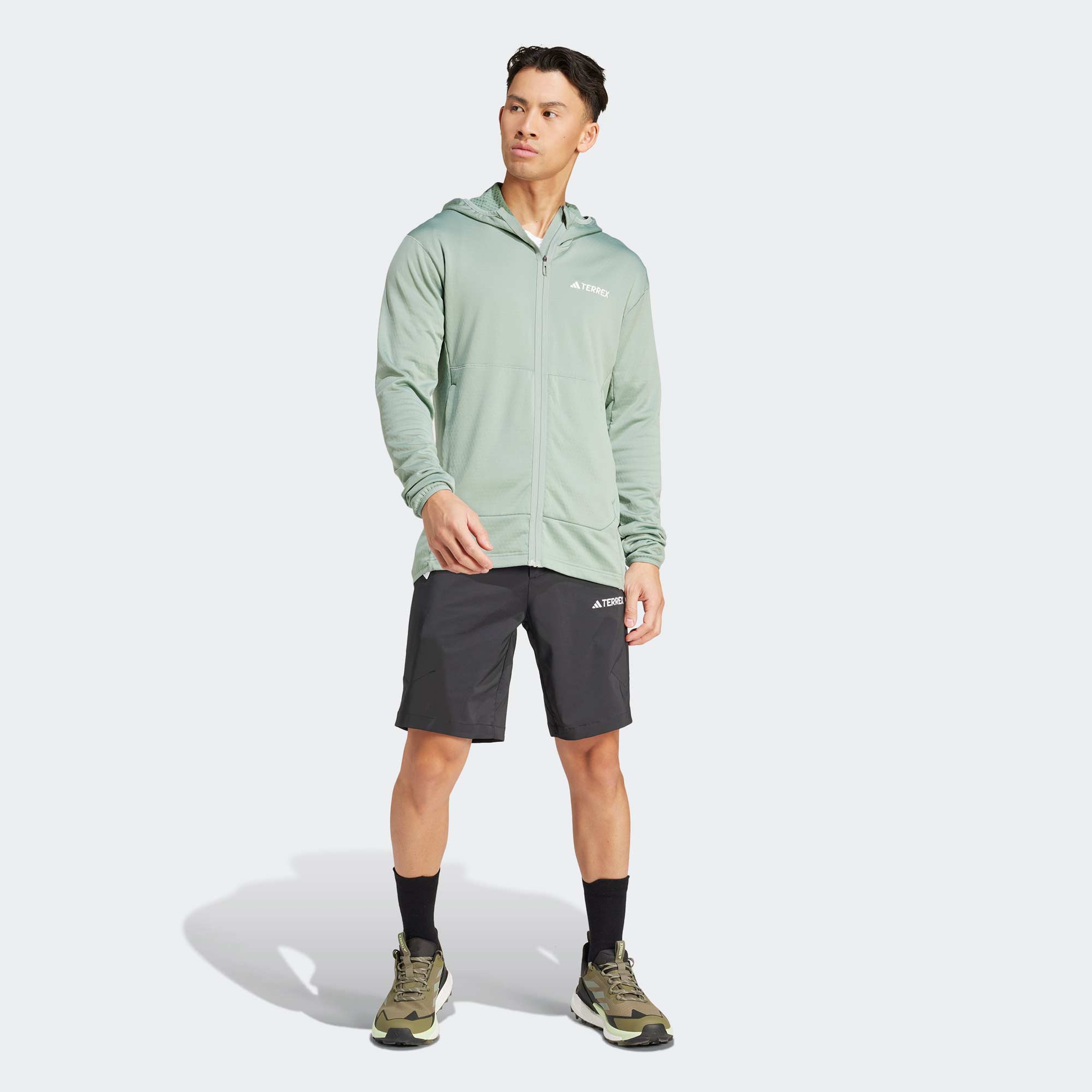 Adidas Erkek Siyah Şort