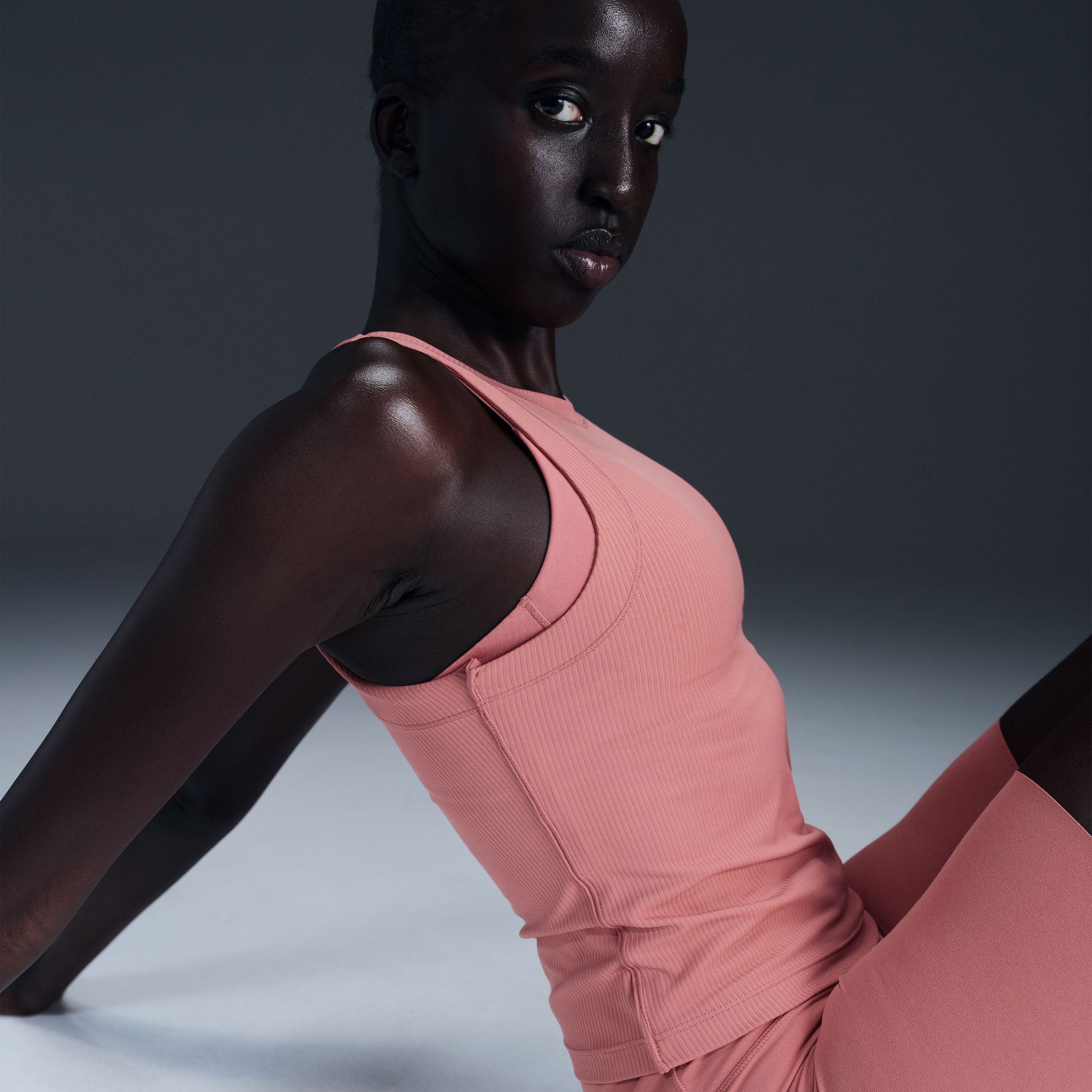 Nike Kadın Pembe Atlet