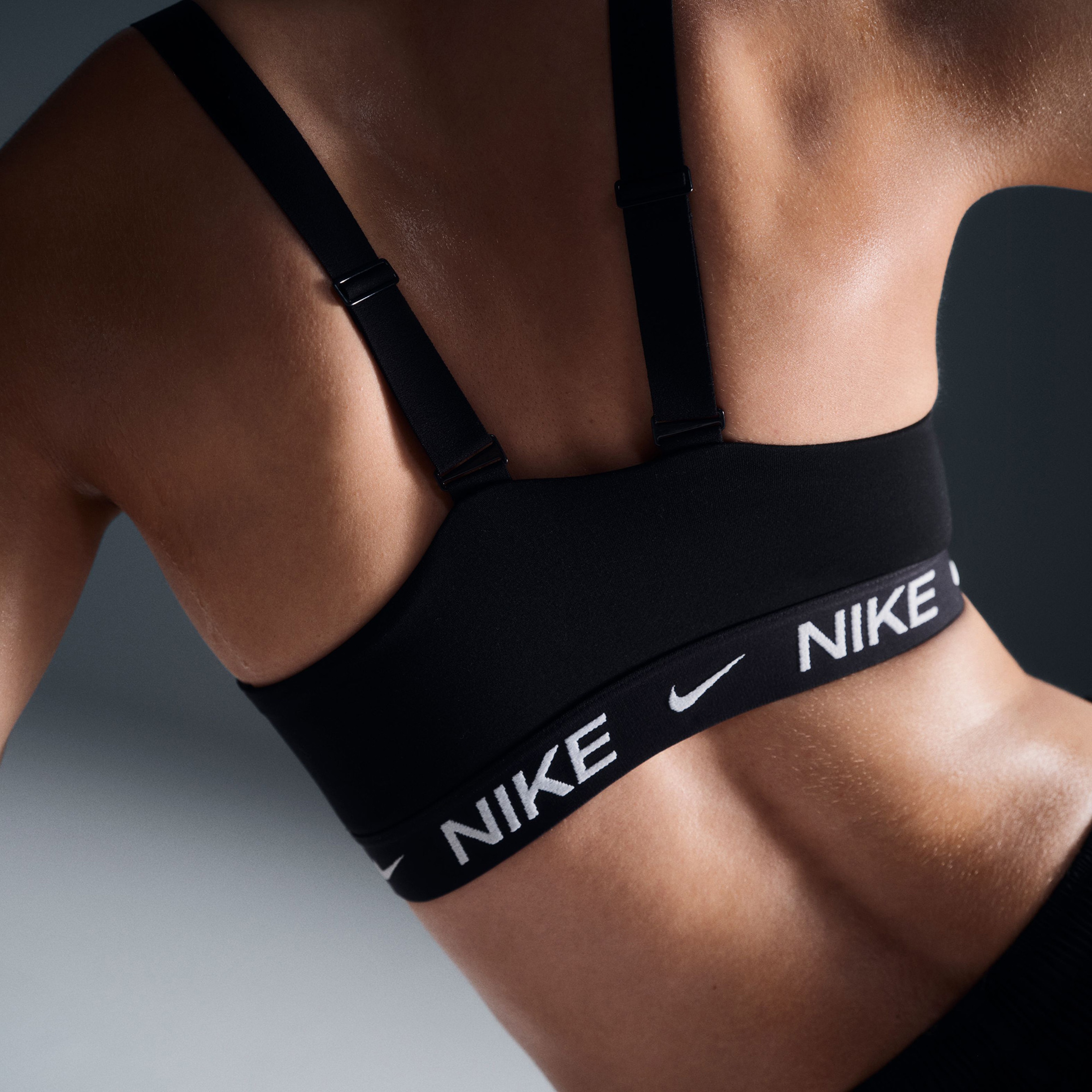 Nike Kadın Siyah Bra & Spor Sütyeni