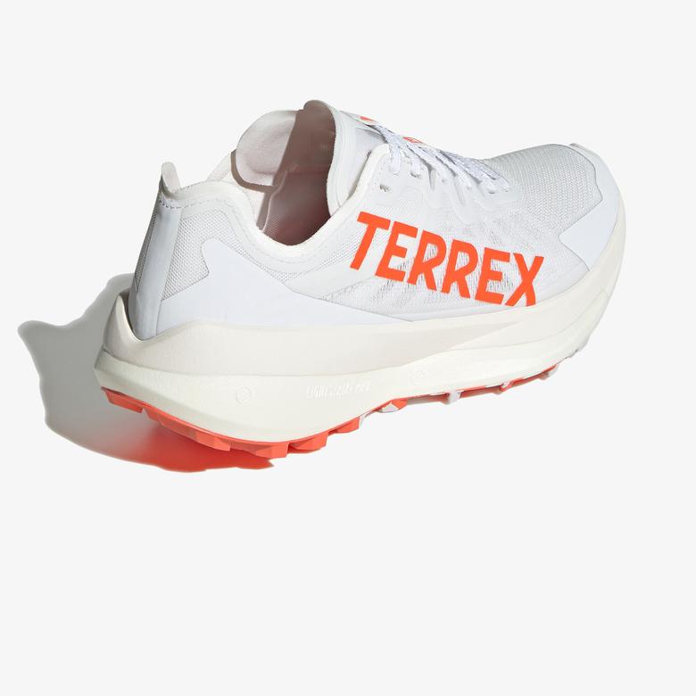 adidas Terrex Agravic Speed Arazi Kadın Beyaz Koşu Ayakkabısı