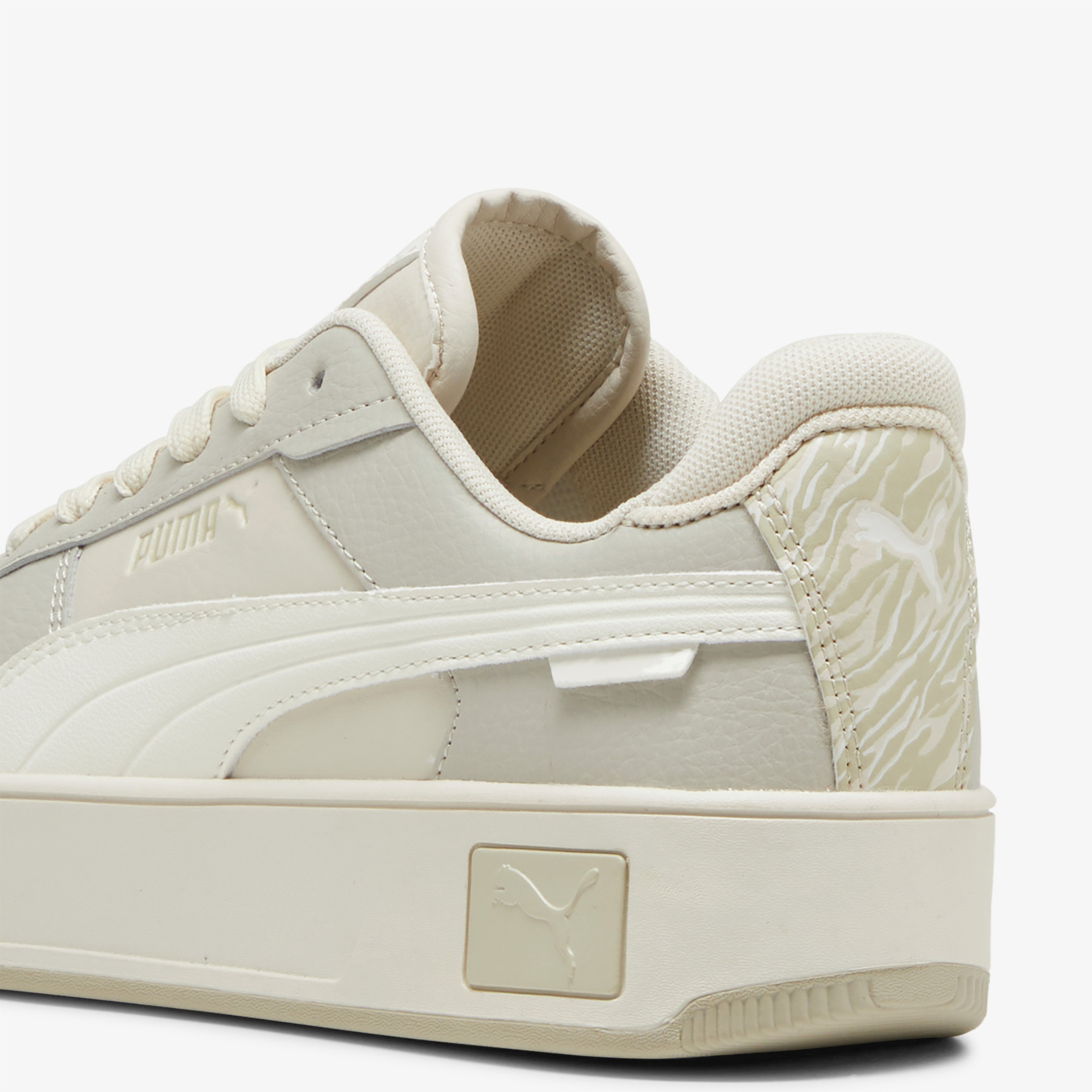 Puma Carina Street Animal Fever Kadın Beyaz Sneaker