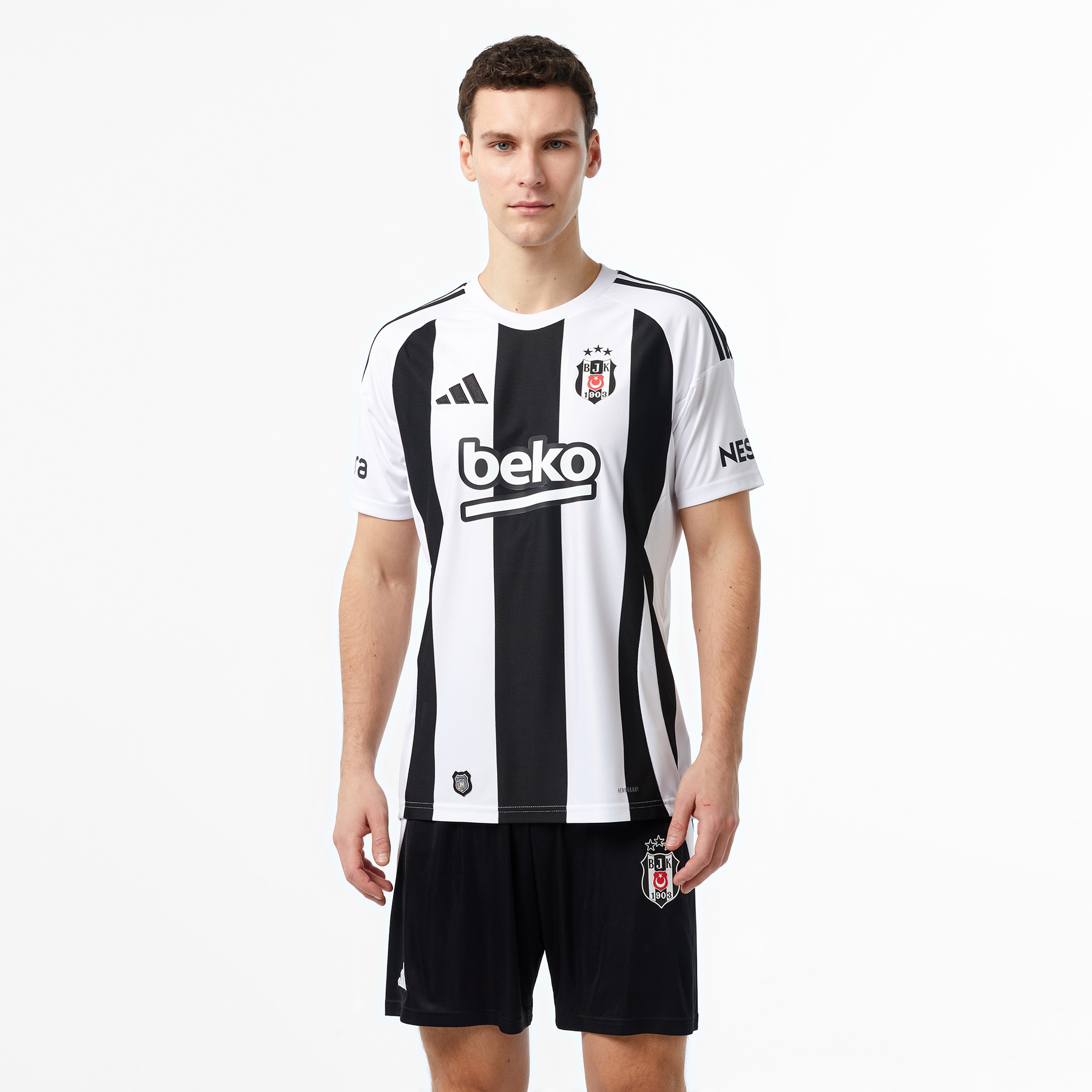 adidas Erkek Beyaz Forma