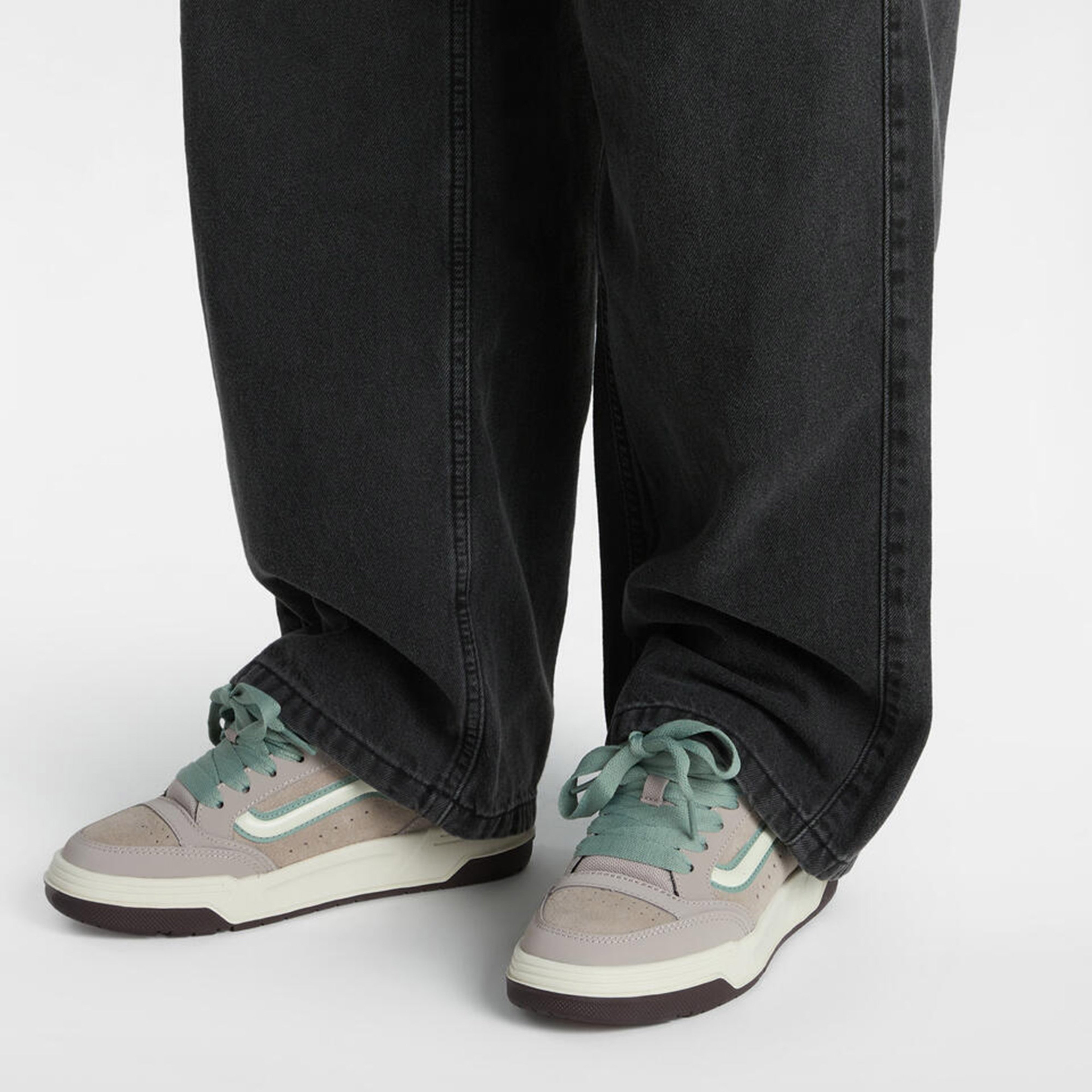 Vans Hylane Unisex Gri Sneaker