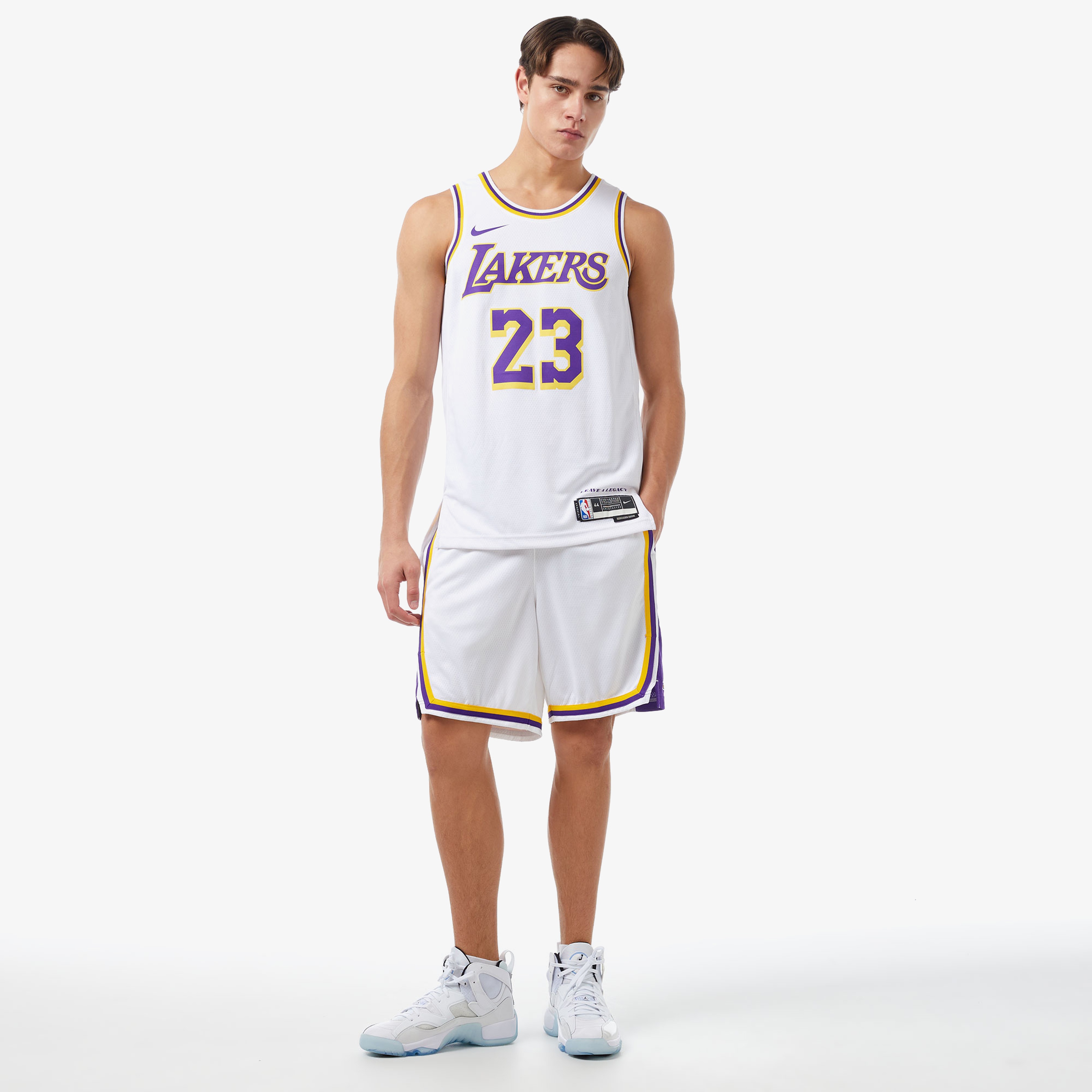 Nike LA Lakers Association Edition Erkek Beyaz Forma