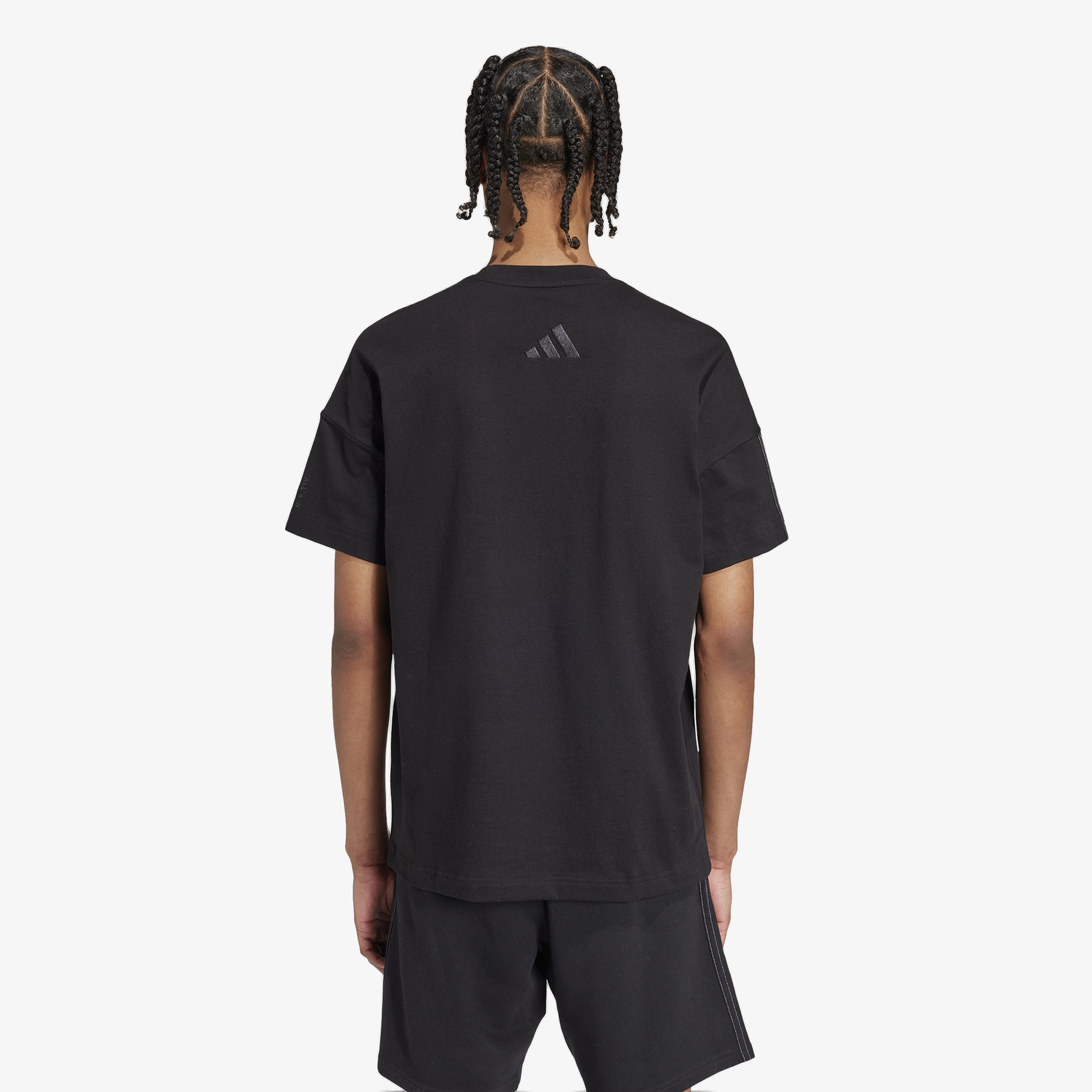 adidas All Szn Graphic Seasonal Erkek Siyah T-Shirt