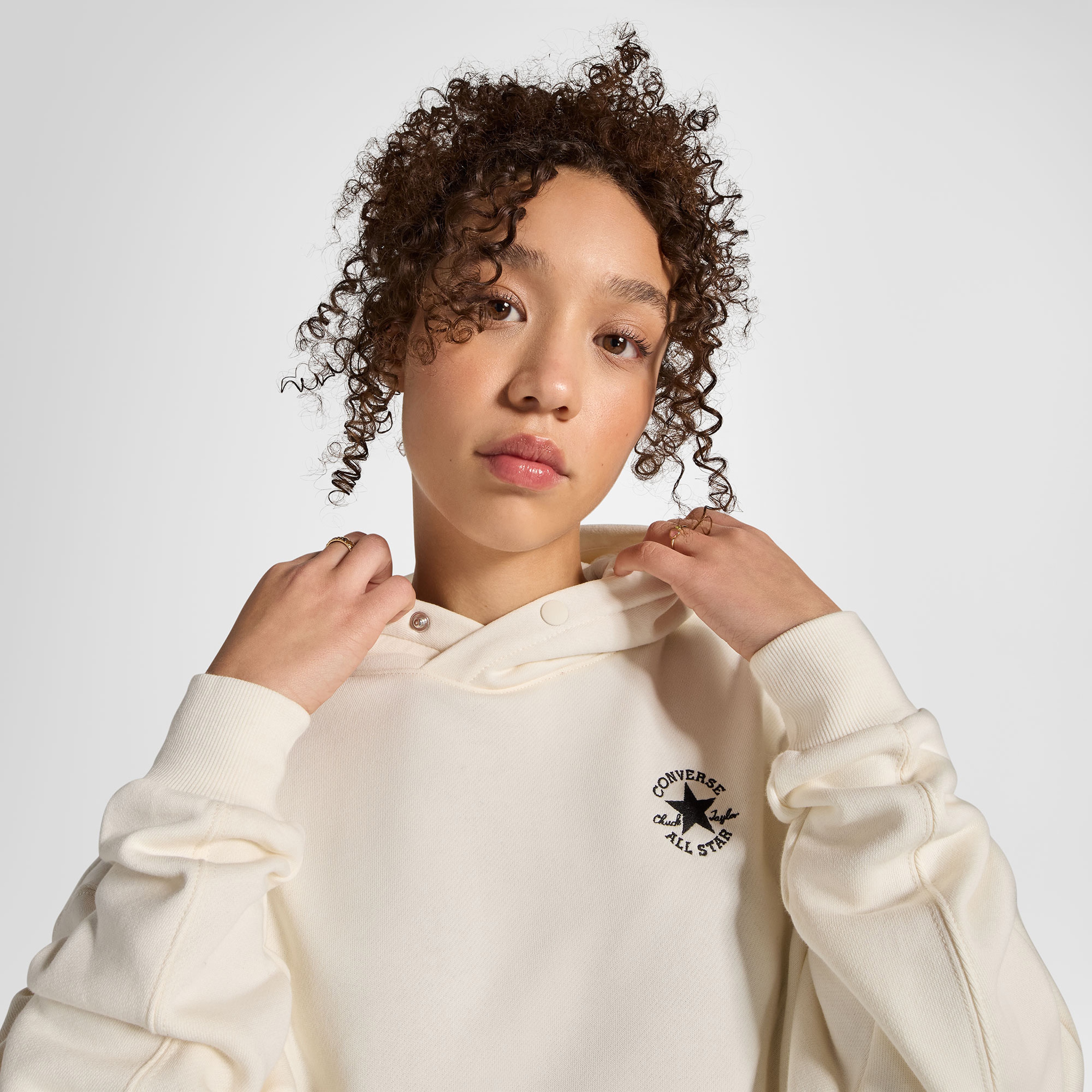 Converse Classic Kadın Oversized Fit Krem Swearhsirt