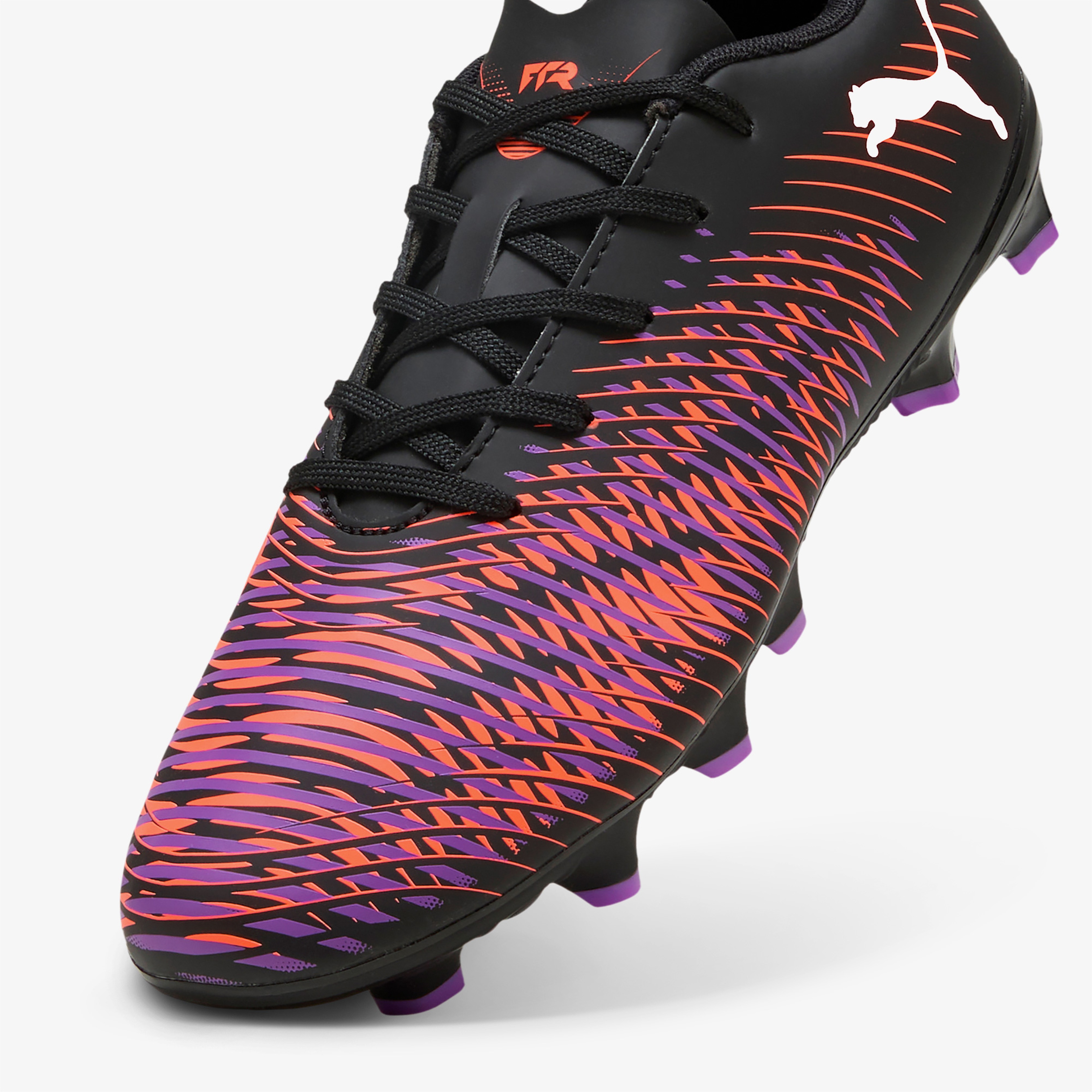 Puma Future 8 Play Fg/Ag Jr Kadın Siyah Krampon