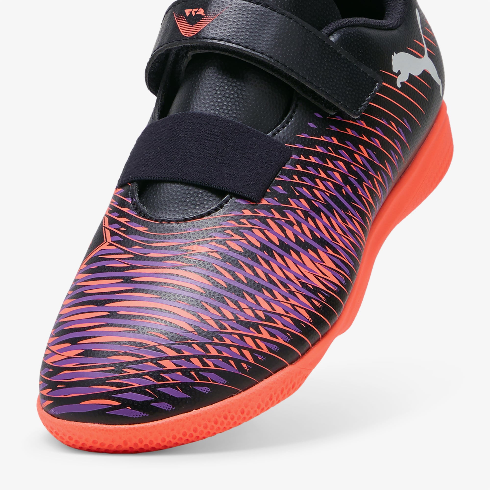 Puma Future 8 Play Tt V Jr Kadın Siyah Sneaker