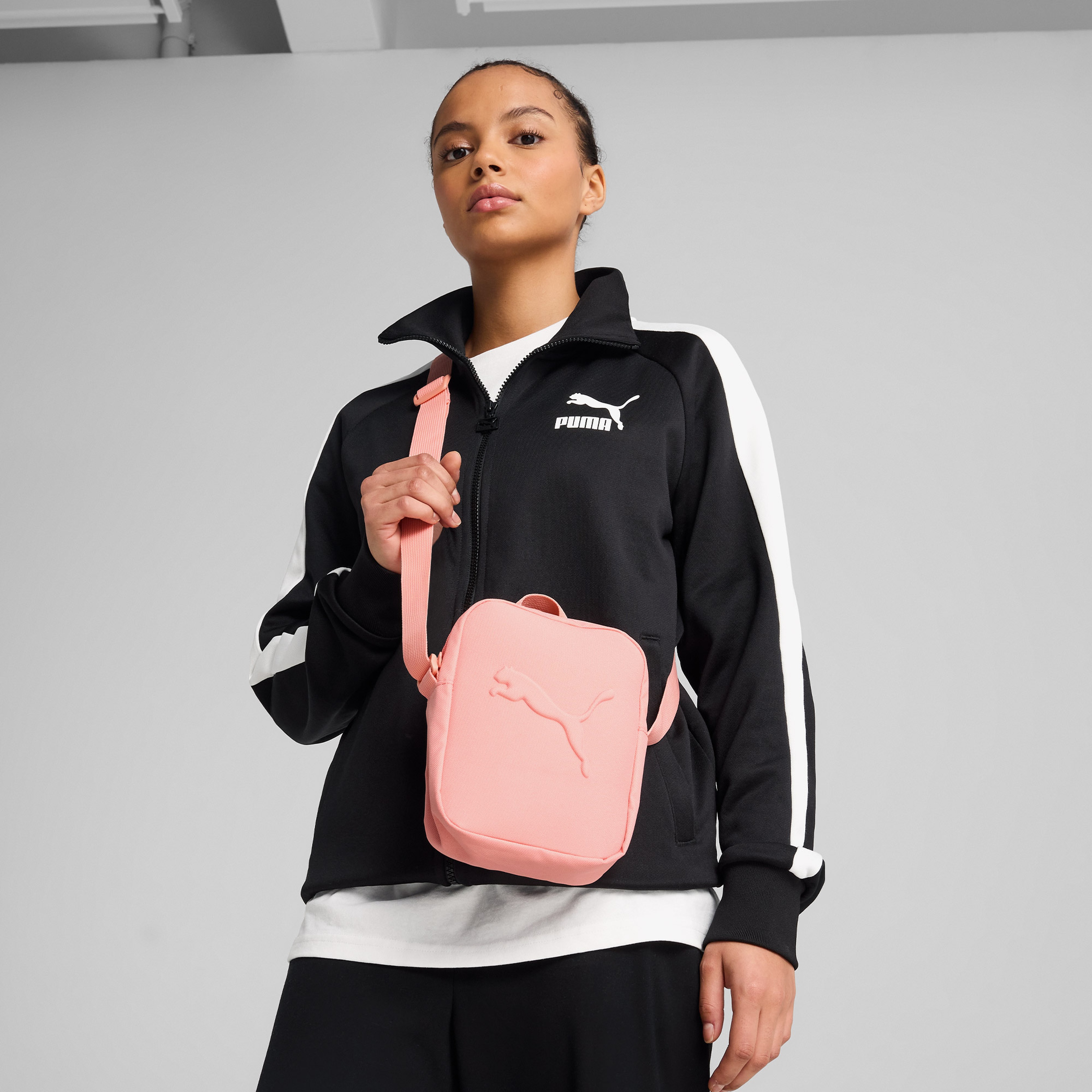 Puma Buzz Portable Unisex Pembe Omuz Çantası