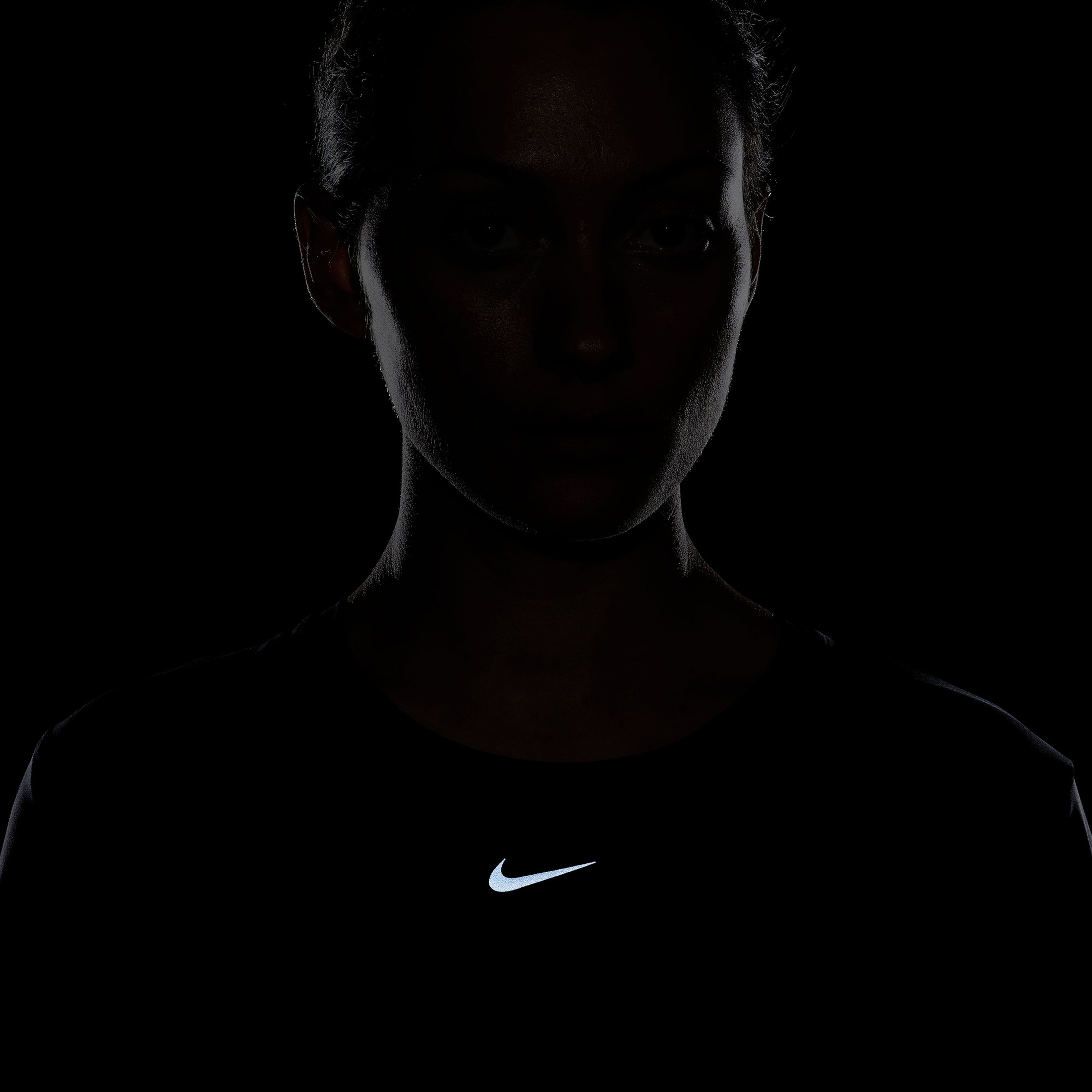 Nike Kadın Siyah T-Shirt