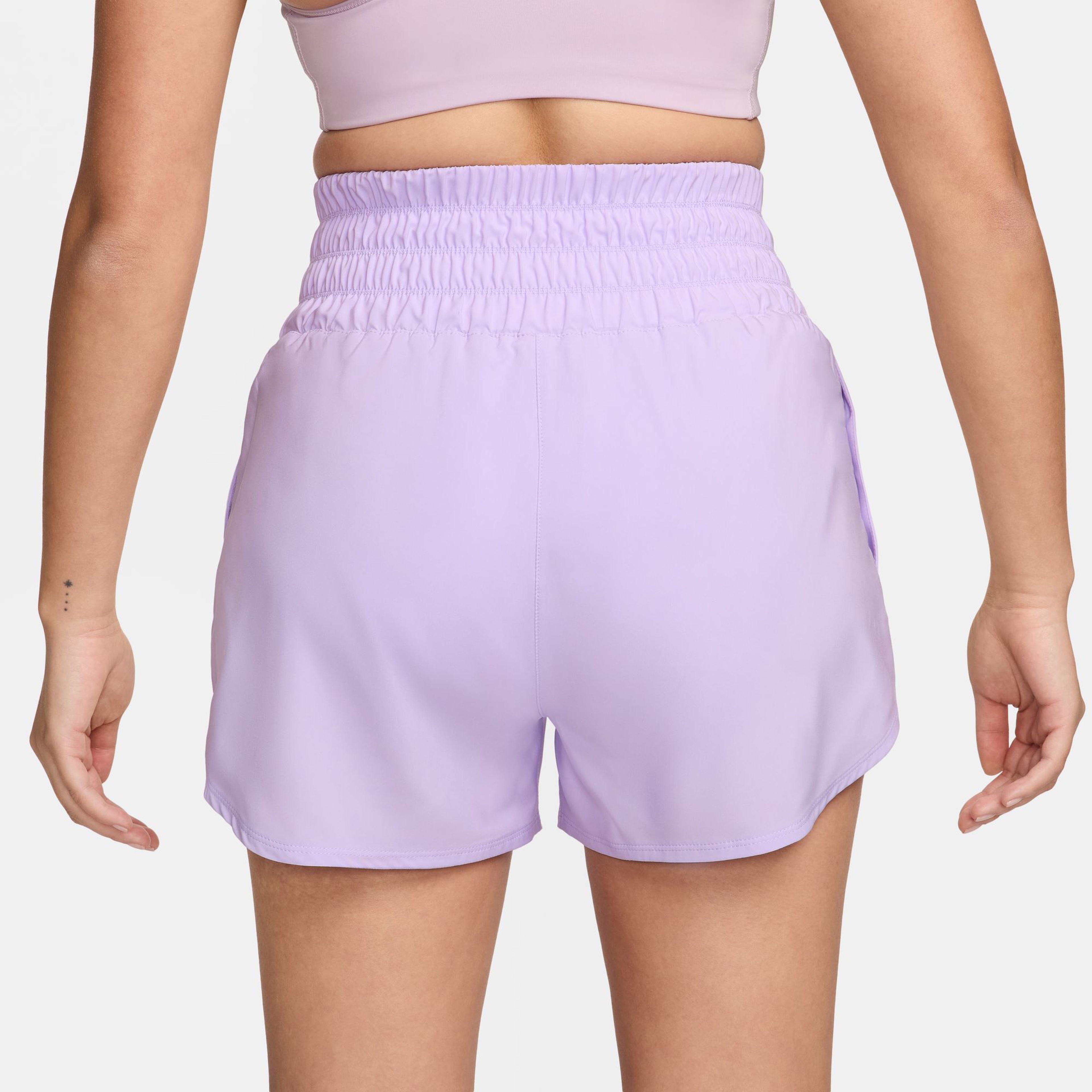 Nike One Dri-Fit Kadın Mor Antrenman Şortu