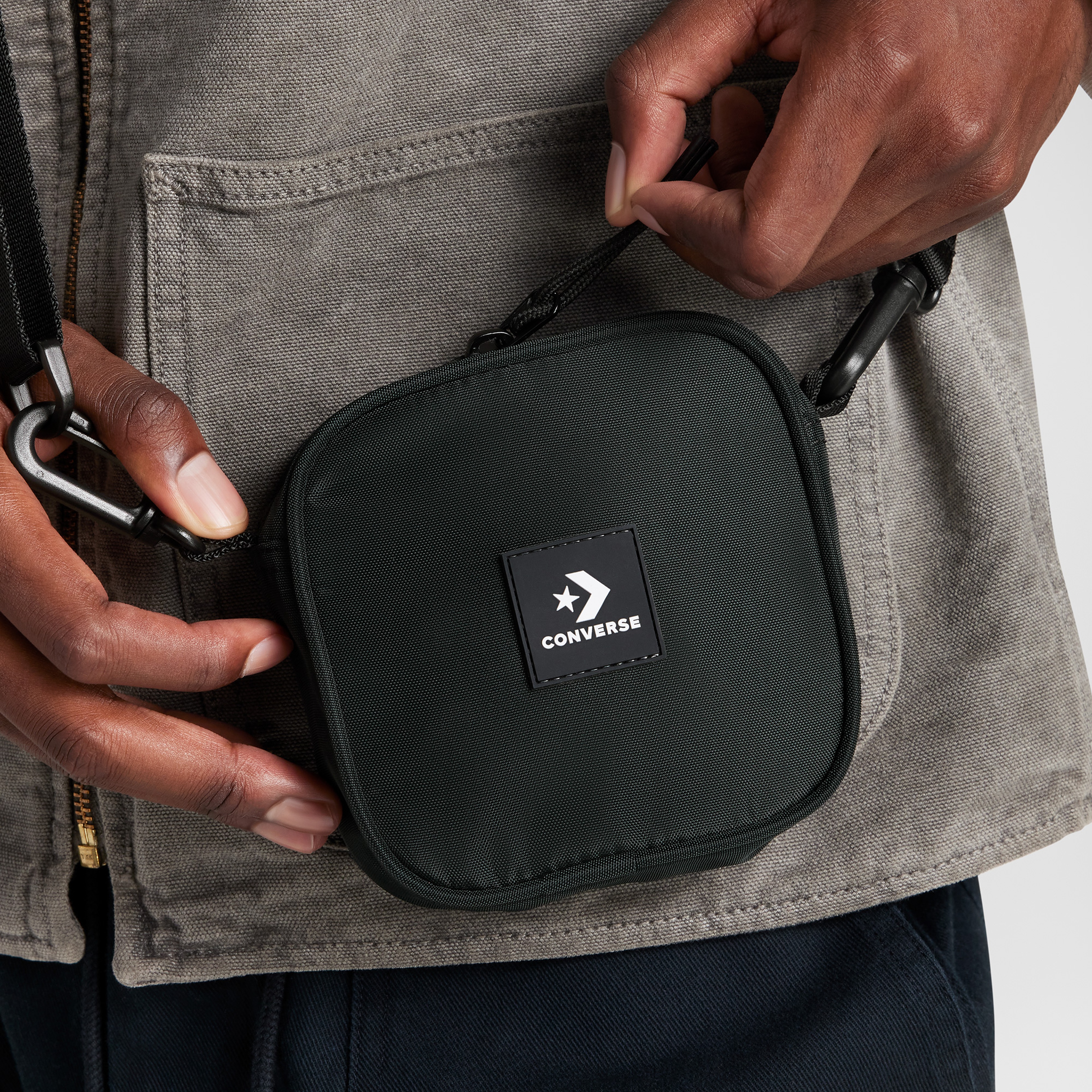 Converse Floating Unisex Siyah Omuz Çantası