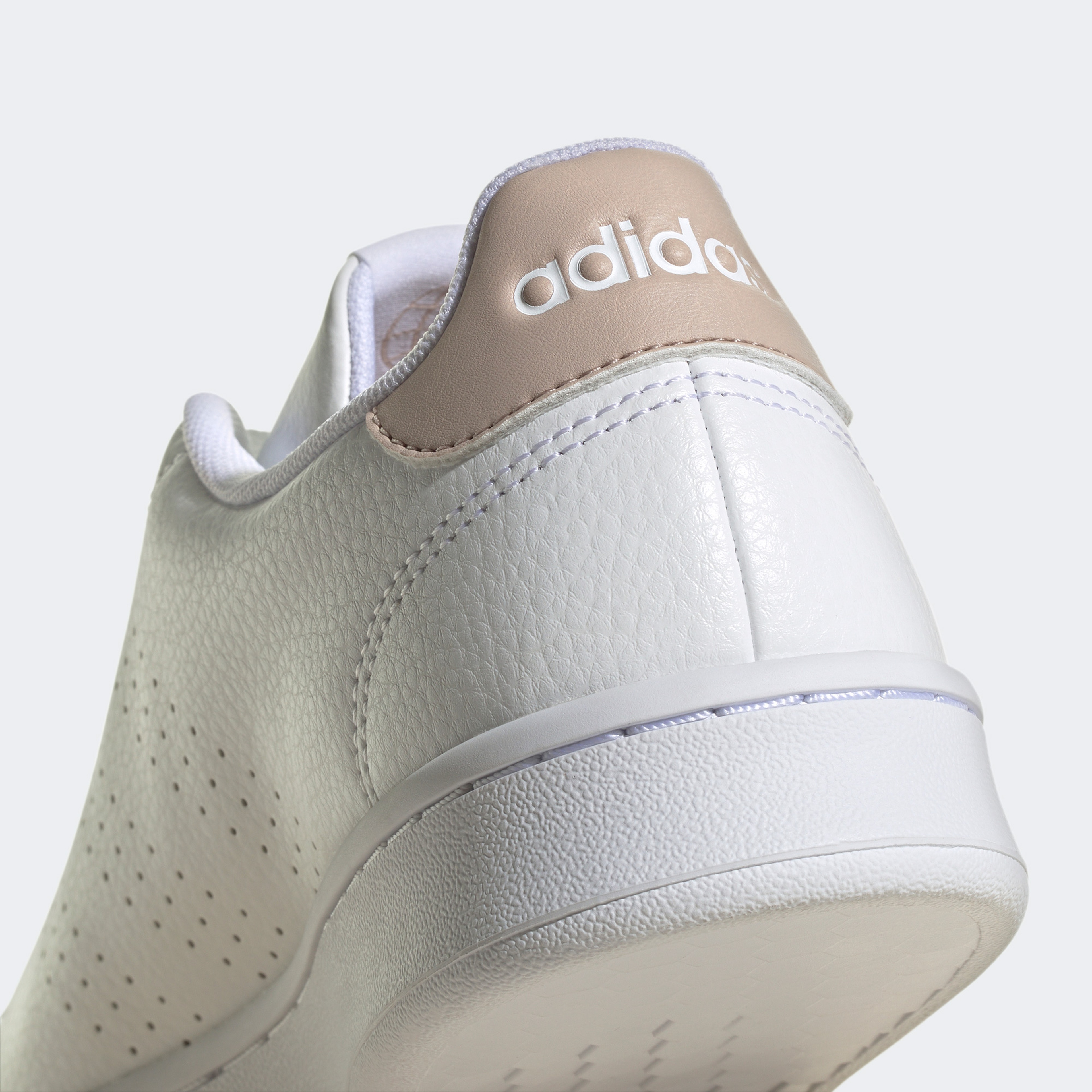 adidas Advantage Kadın Beyaz Spor Ayakkabı