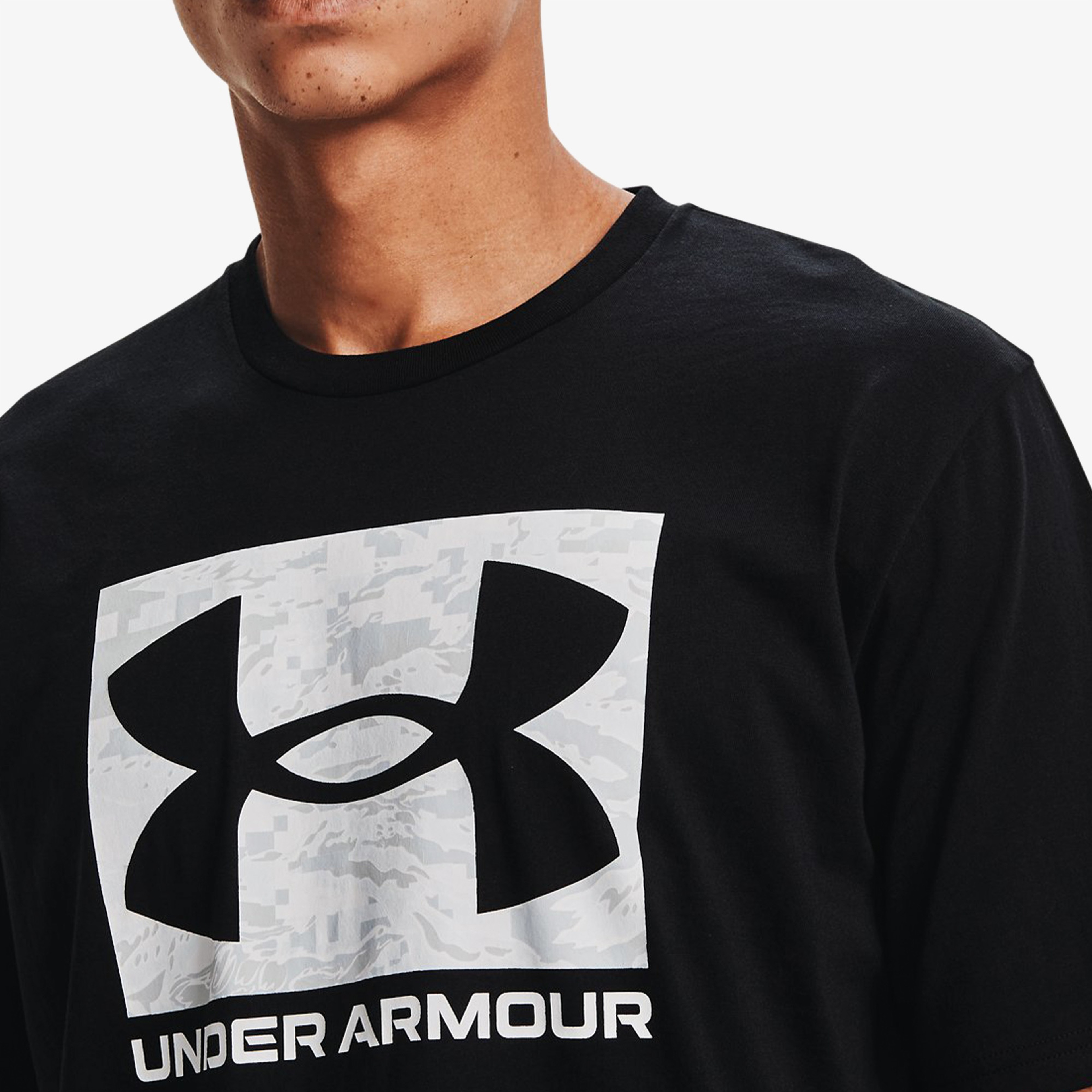 Under Armour Erkek Siyah T-Shirt