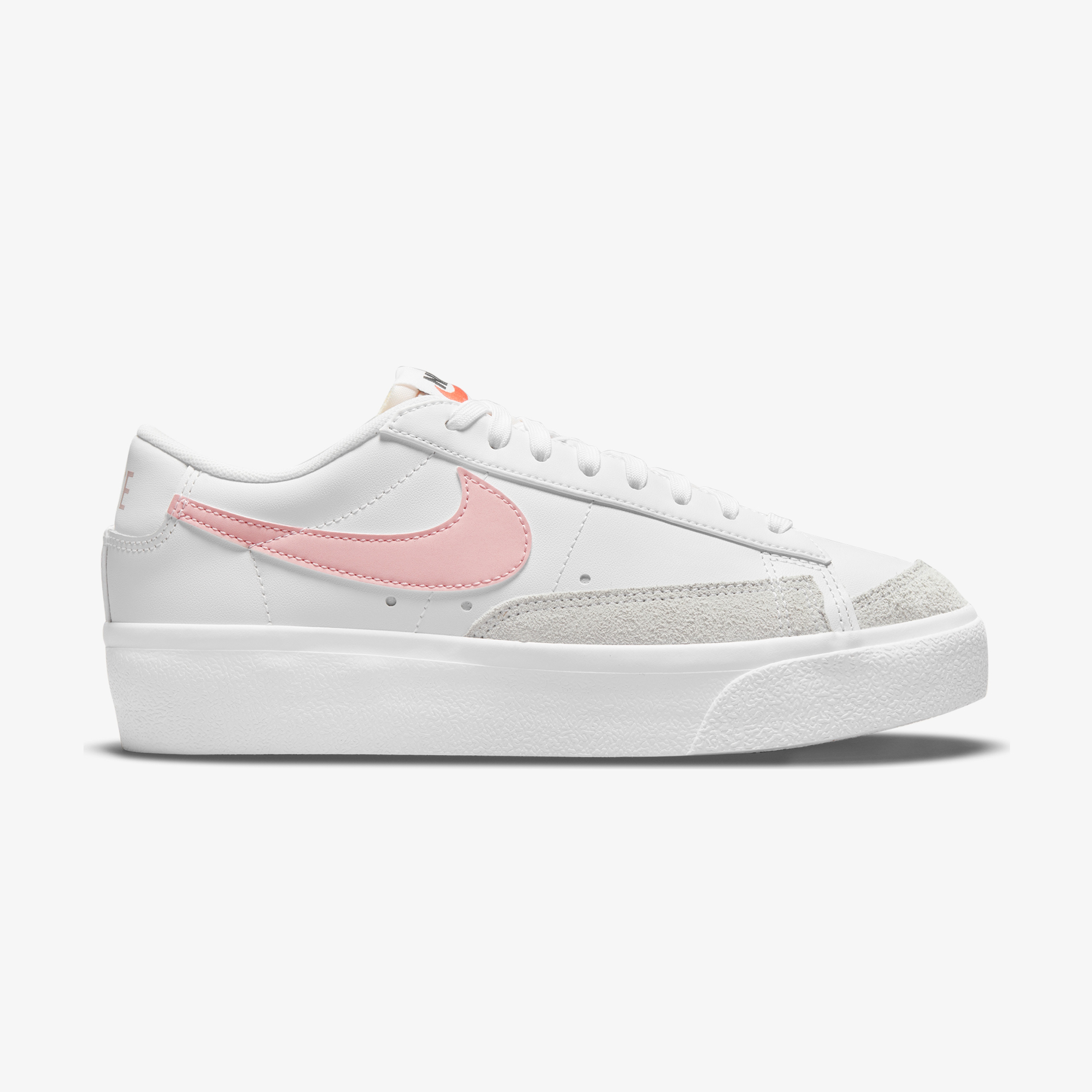 Nike Blazer Low Platform Kadın Beyaz Spor Ayakkabı