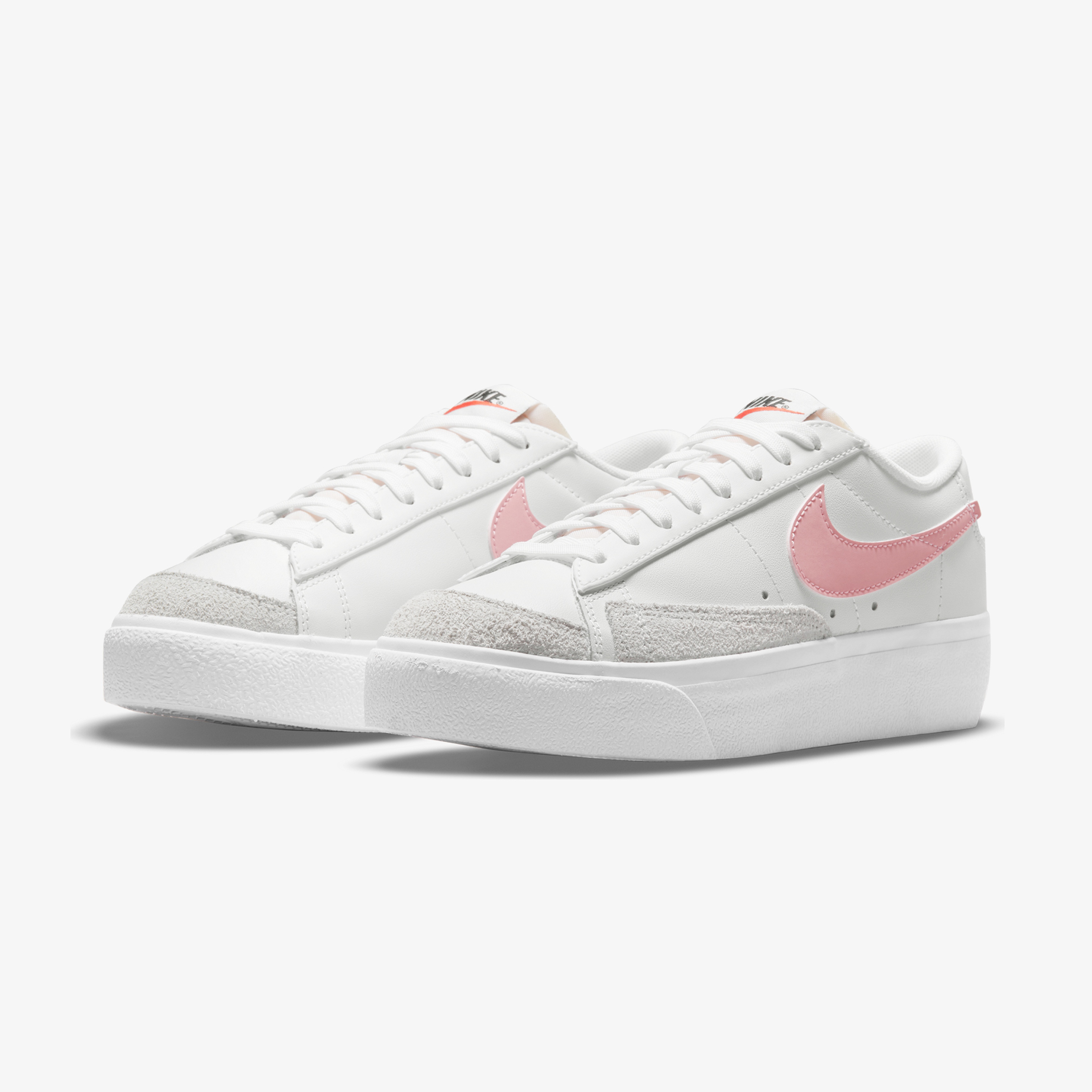 Nike Blazer Low Platform Kadın Beyaz Spor Ayakkabı
