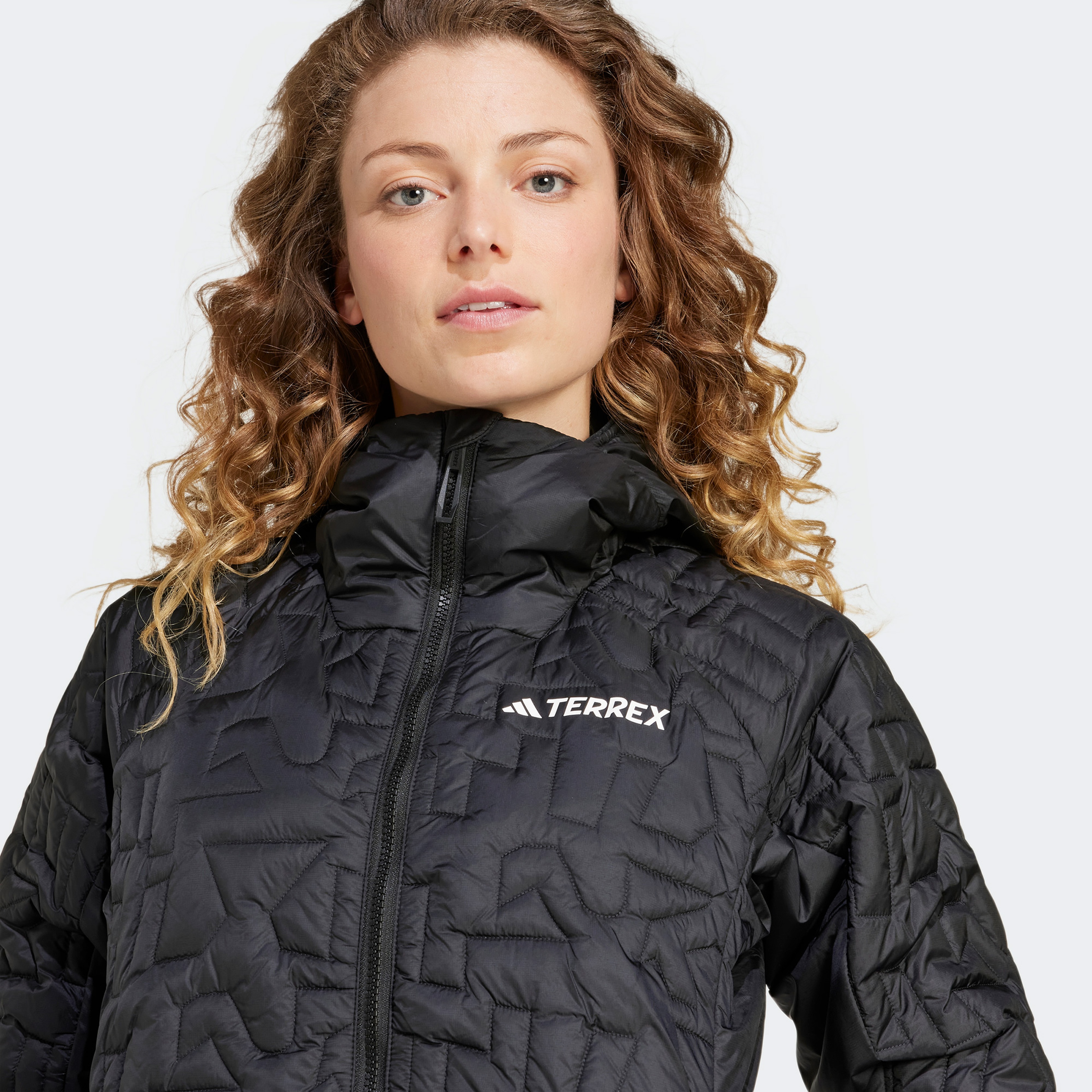 adidas Terrex Xperior Primaloft Kadın Siyah Günlük Mont