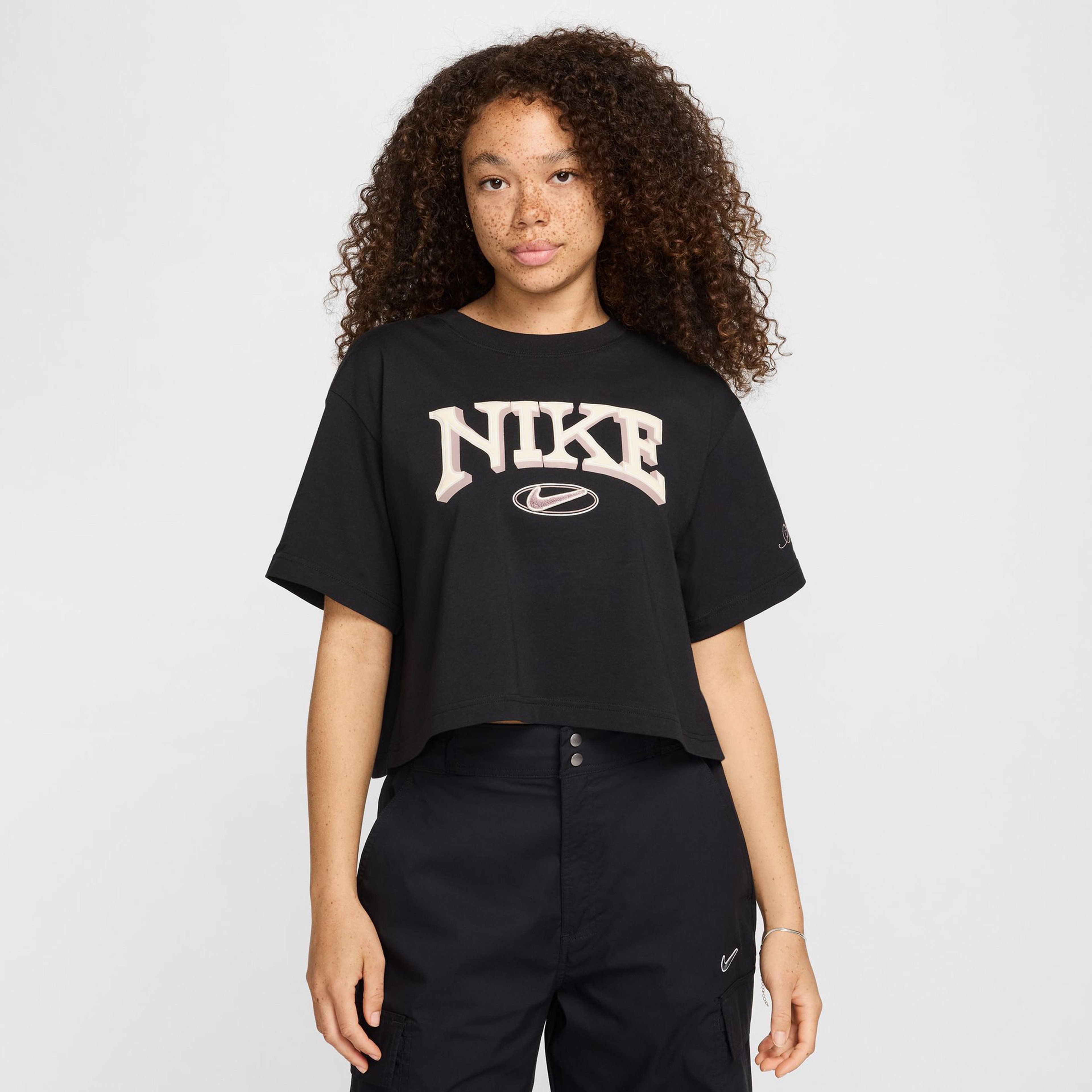 Nike Kadın Siyah T-Shirt