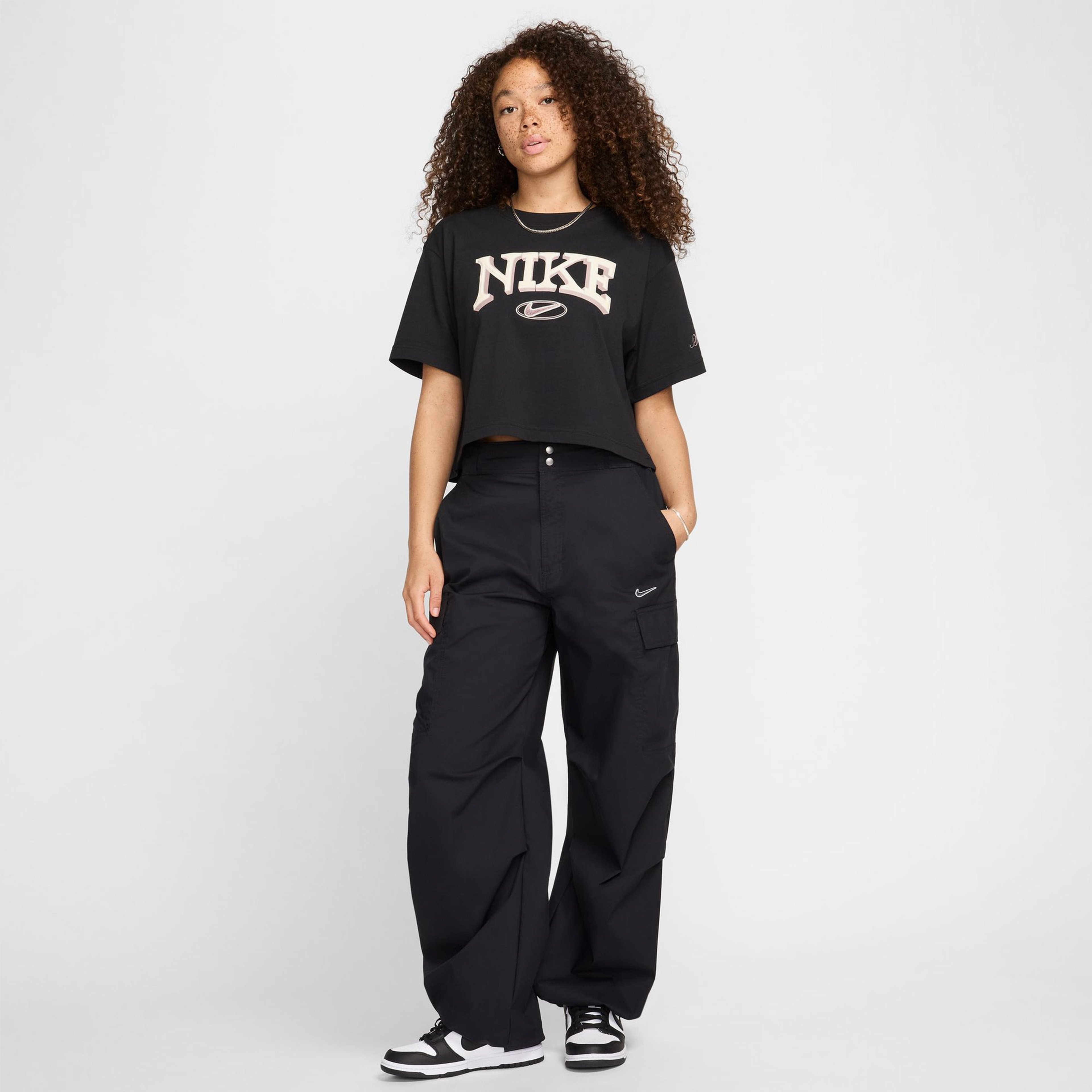 Nike Kadın Siyah T-Shirt