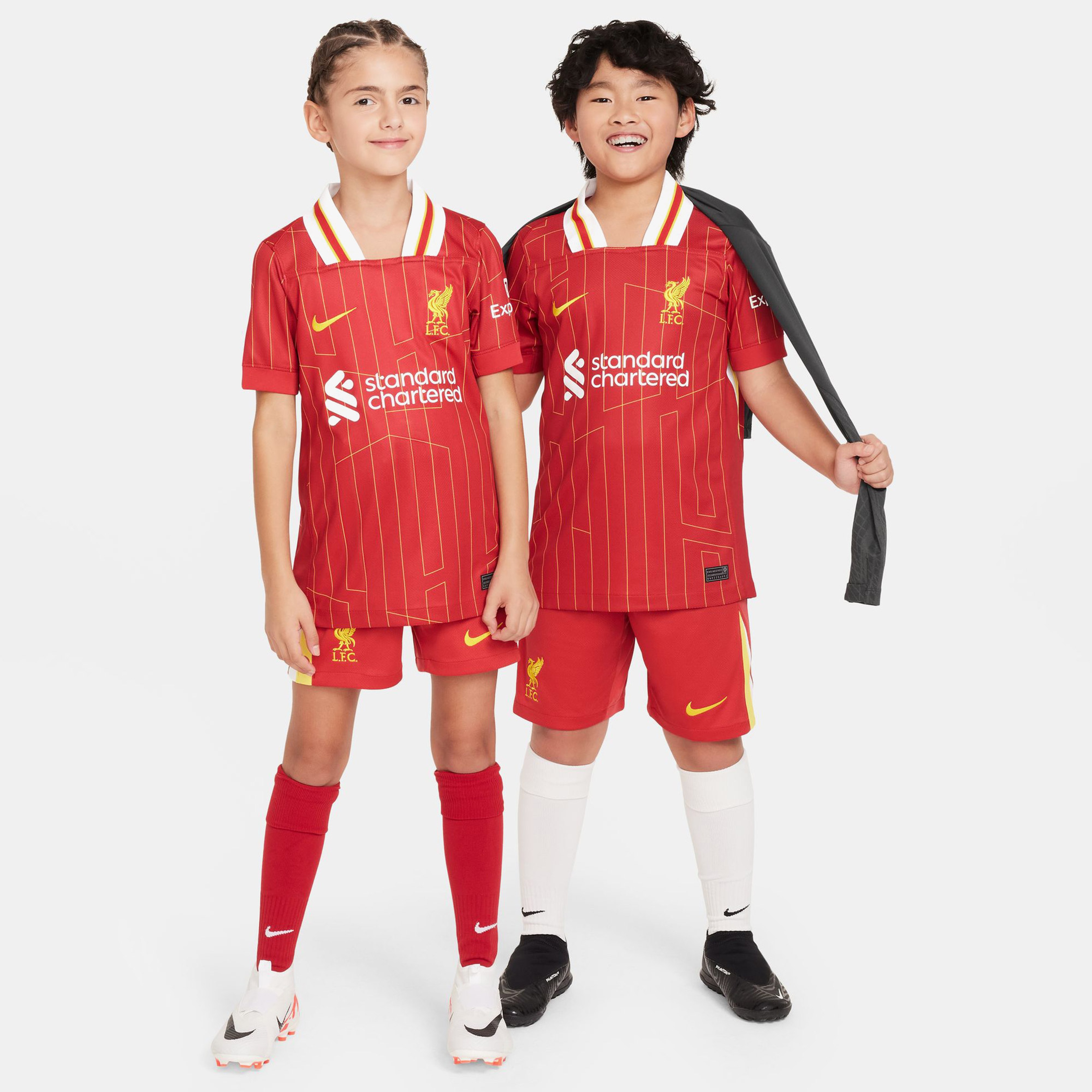 Nike Çocuk Kırmızı Forma