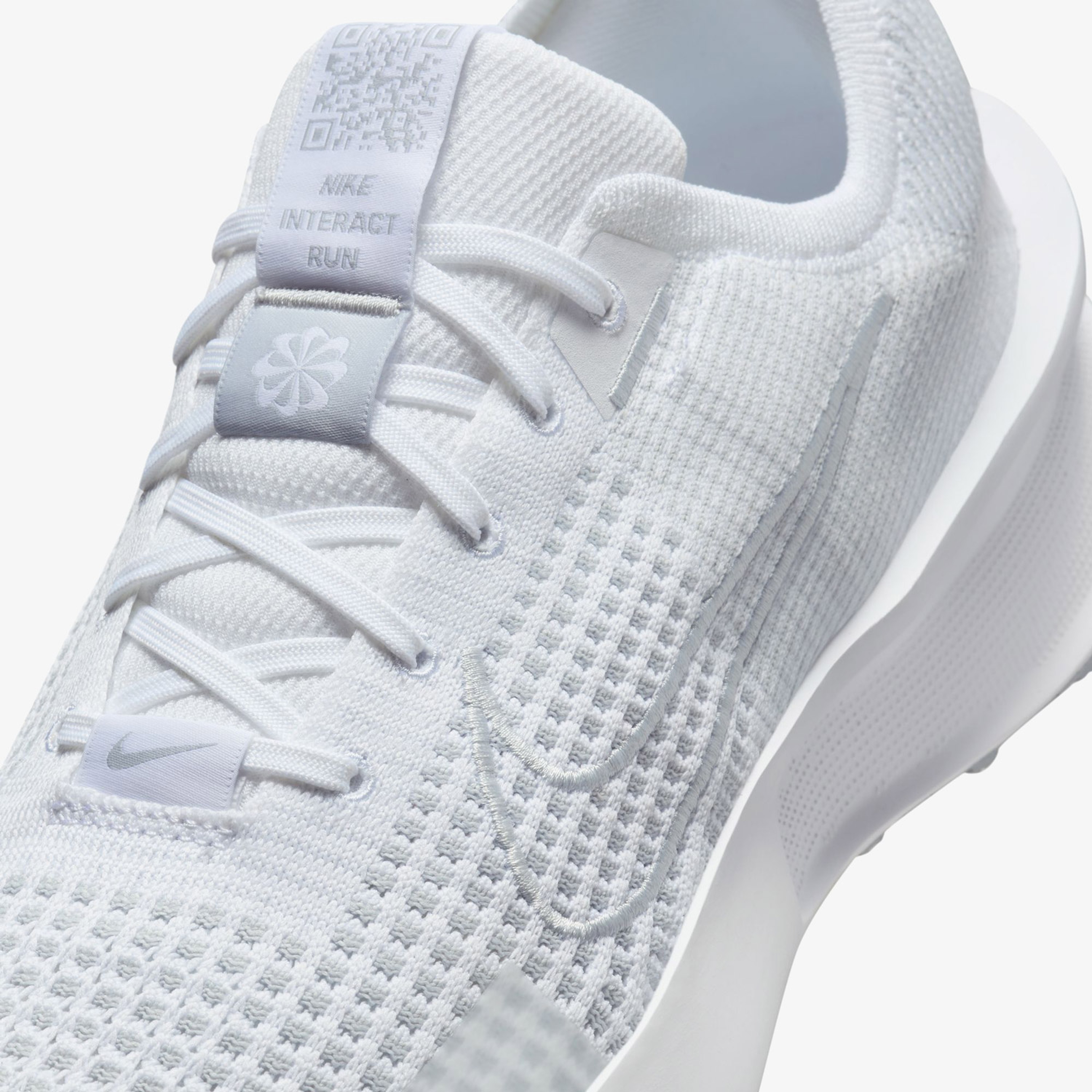 Nike Erkek Beyaz Koşu Ayakkabısı