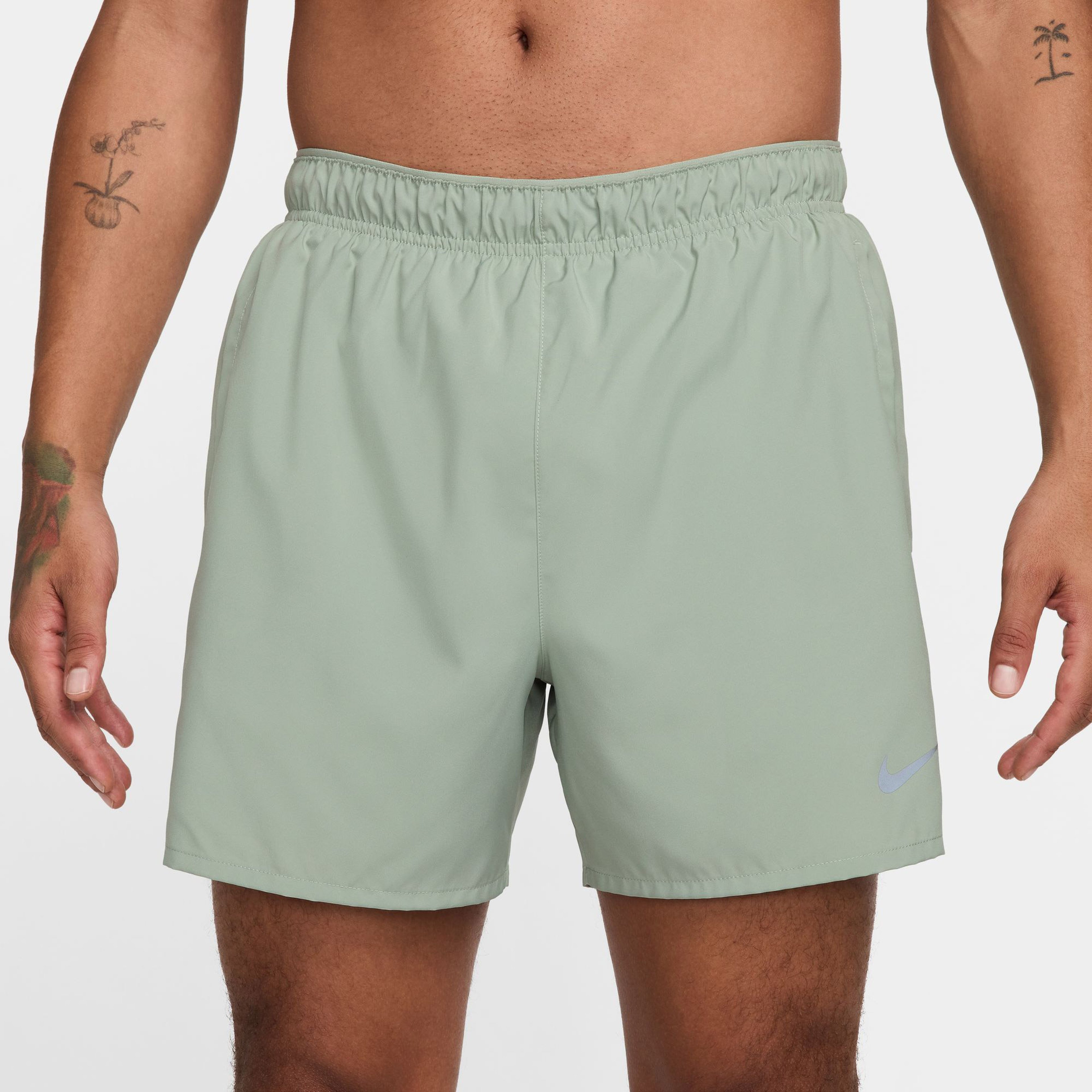 Nike Challenger Dri Fit Erkek Yeşil Antrenman Şortu