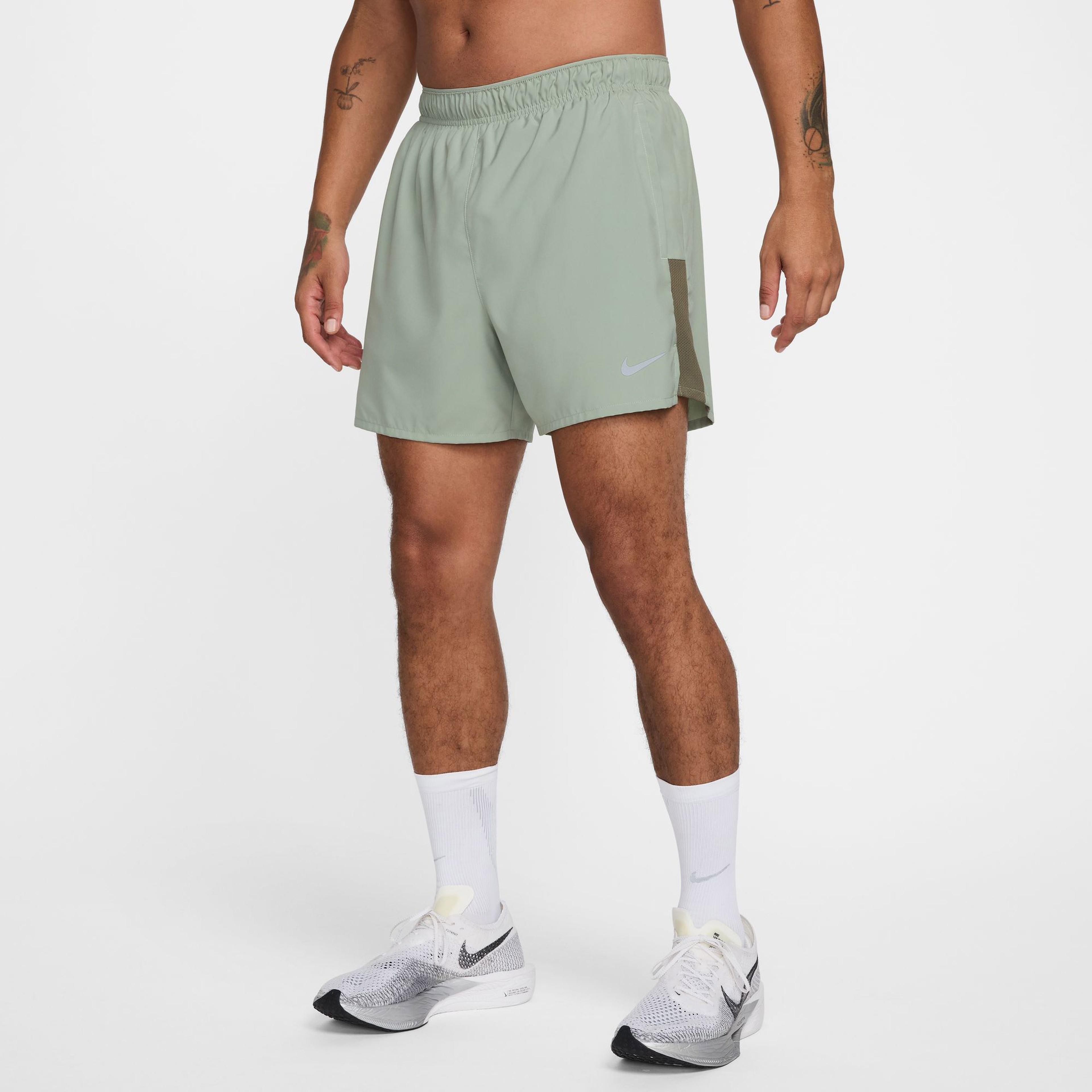 Nike Challenger Dri Fit Erkek Yeşil Antrenman Şortu