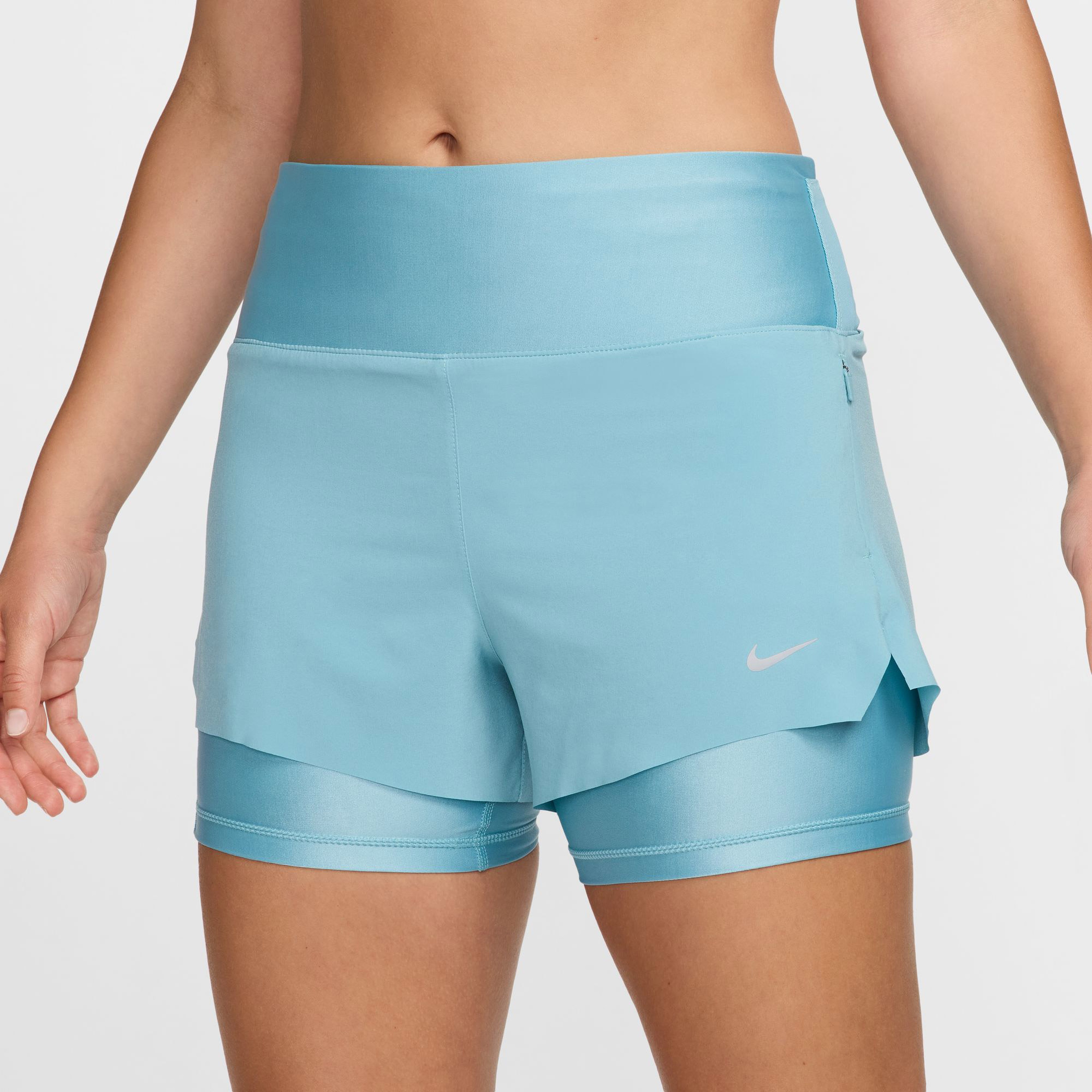 Nike Dri Fit Swift Normal Belli Kadın Mavi Antrenman Şortu